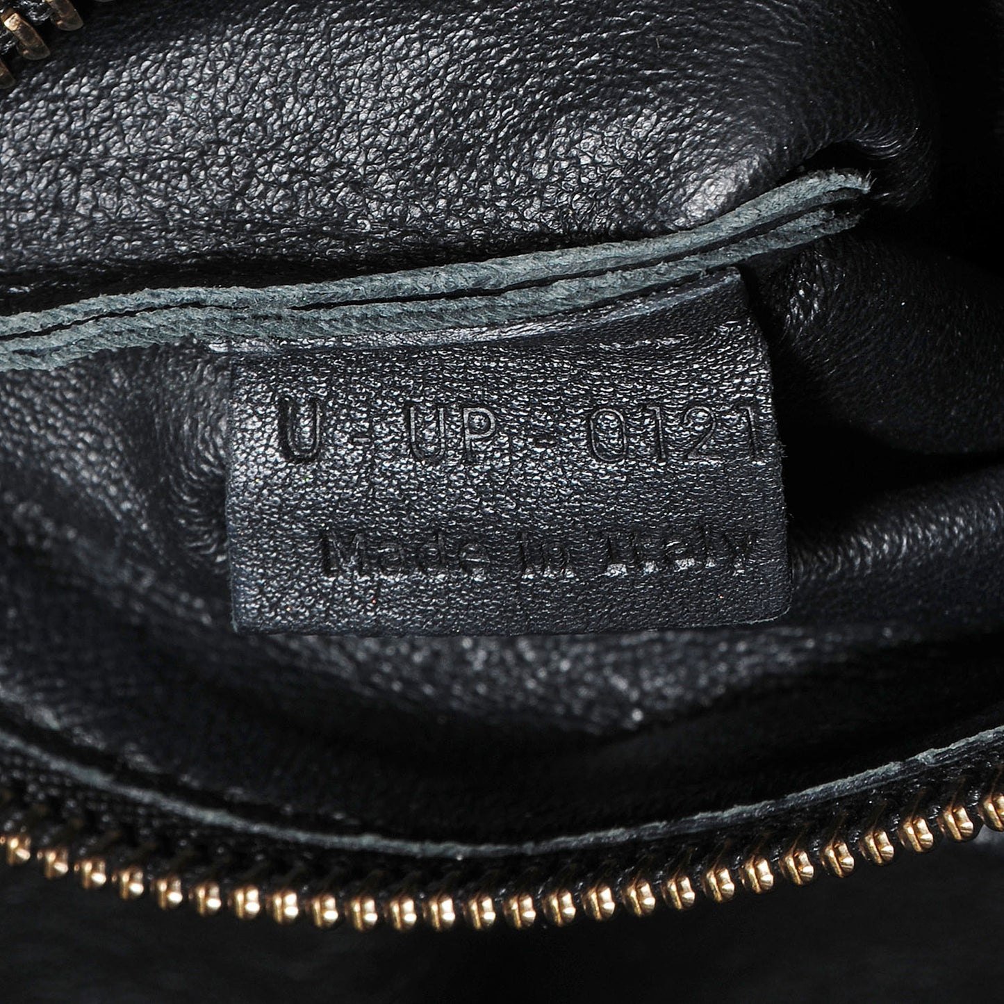 Smooth Calfskin Medium Luggage Black