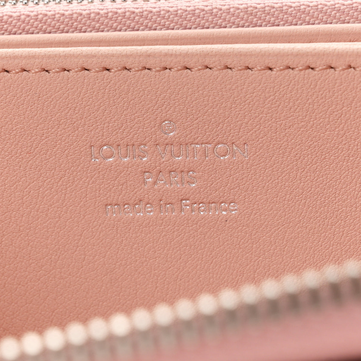 Louis Vuitton Mahina Zippy Wallet Magnolia 6 of 7