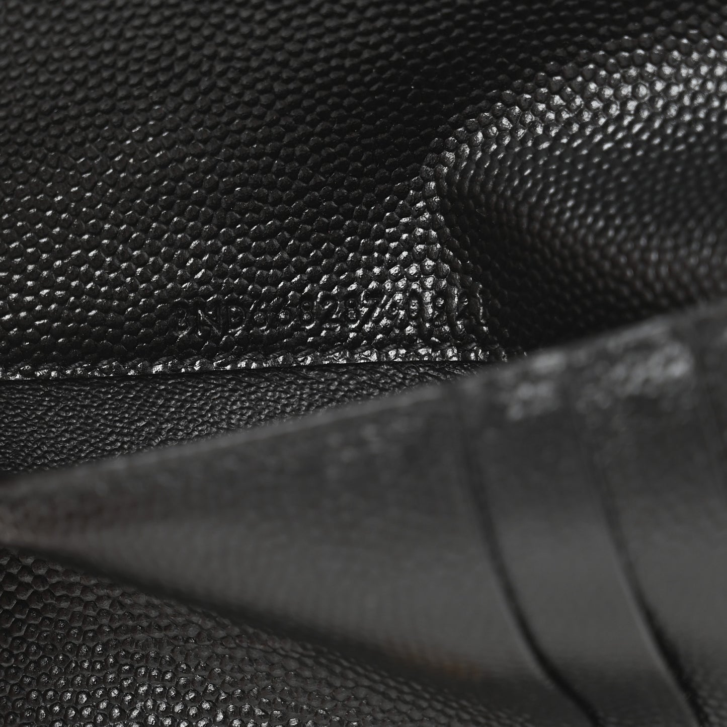 Grain De Poudre Matelasse Chevron Monogram Zipped Two-Part Wallet Black