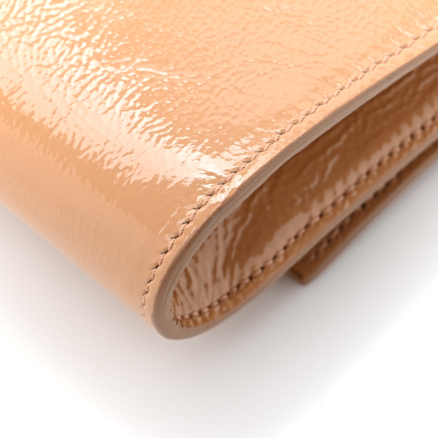Saint Laurent Textured Patent Calfskin Monogram Large Belle De Jour Clutch Beige 14 of 15