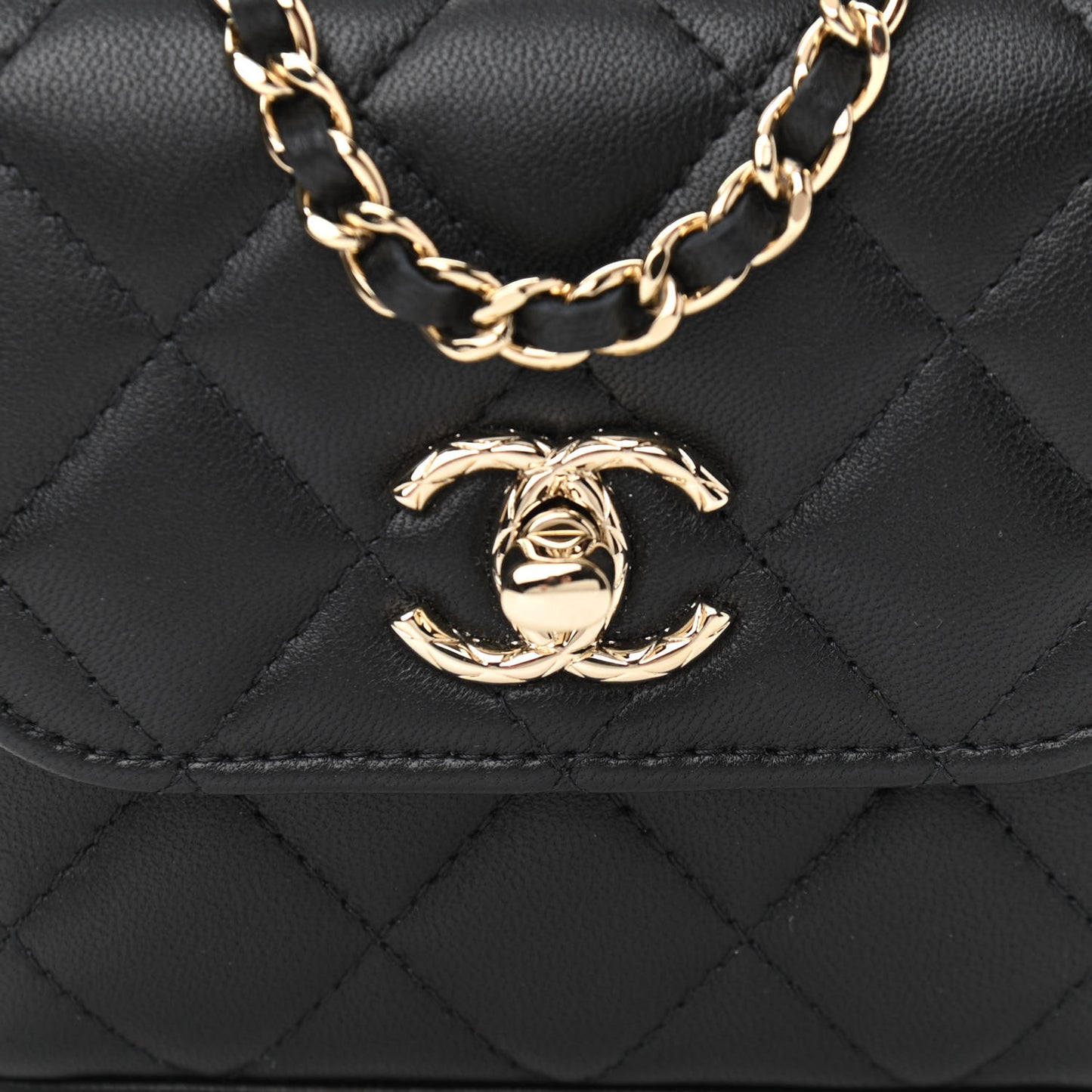 Lambskin Quilted Mini Trendy CC Chain Wallet Black