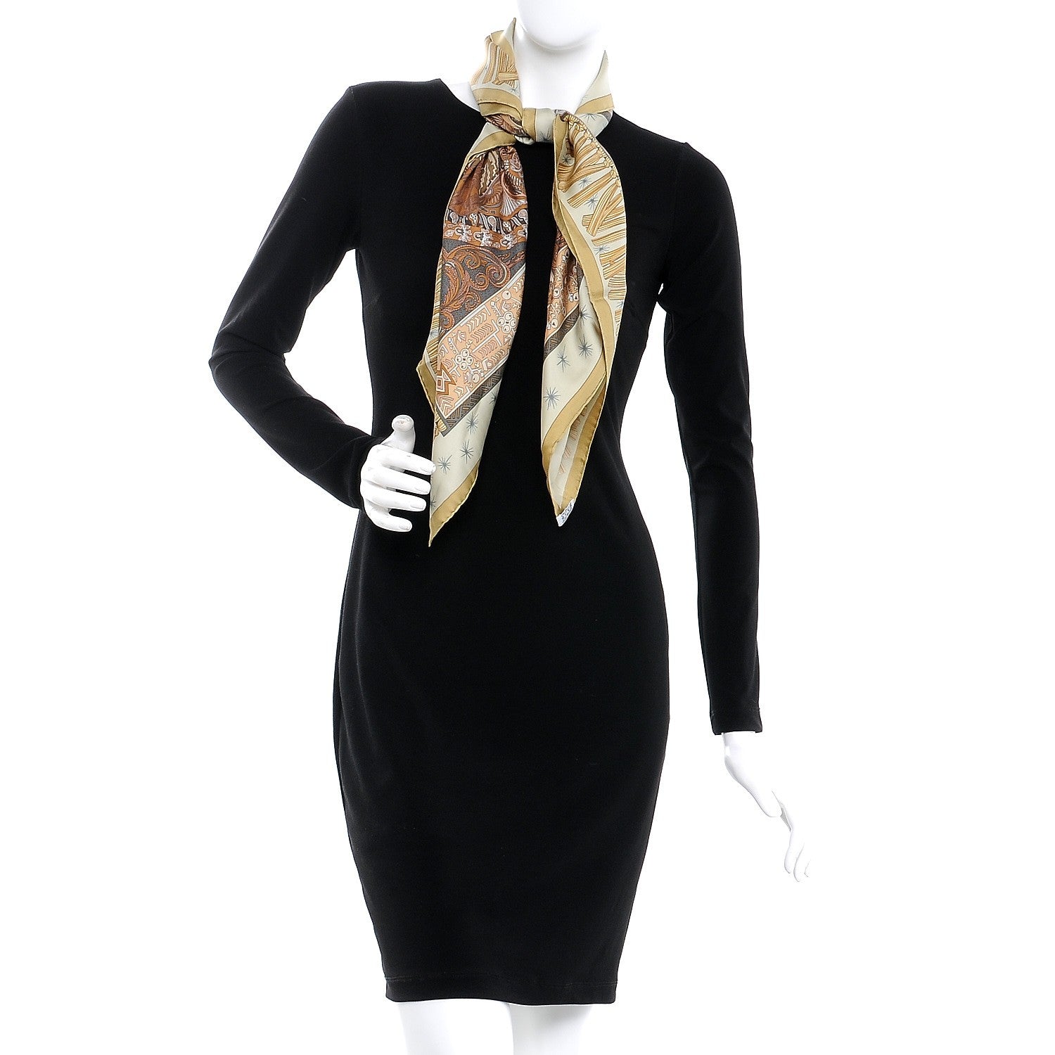 Hermes Silk Sur Un Tapis Volant Scarf 90 2 of 8