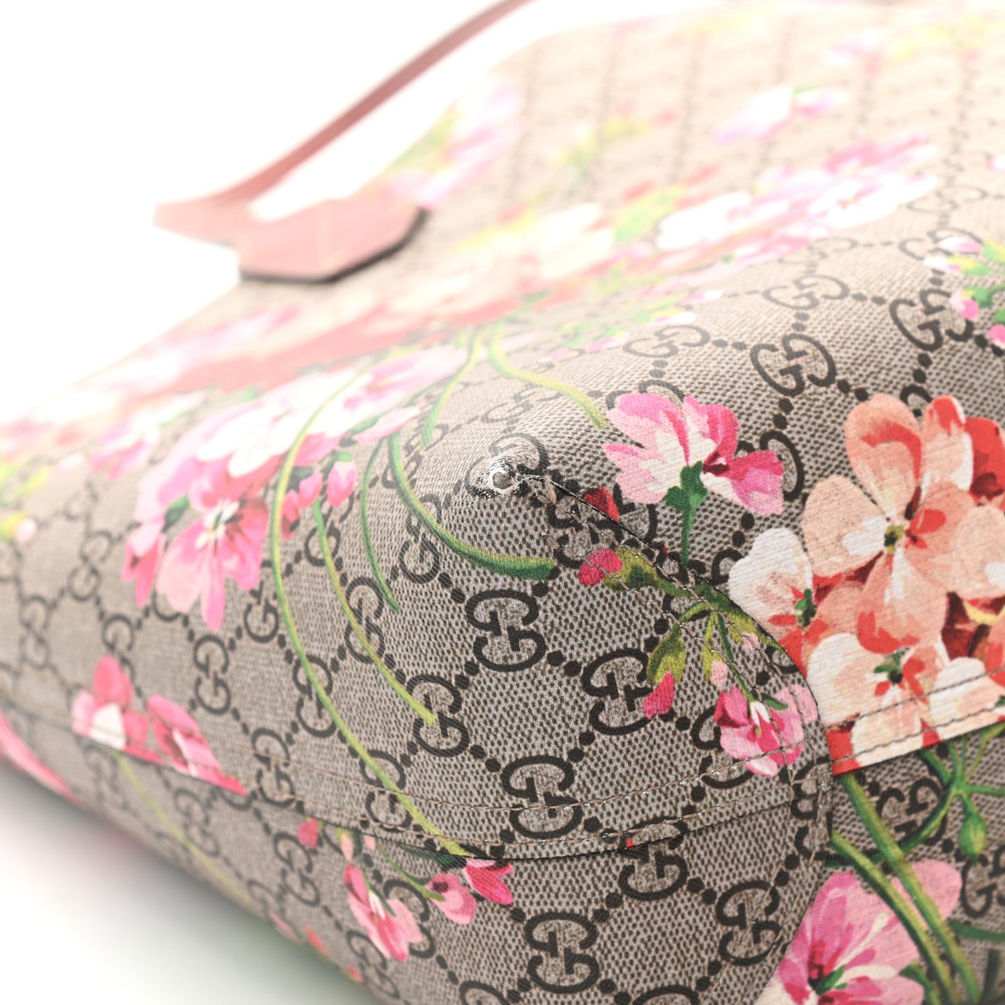 GG Supreme Monogram Blooms Medium Reversible Tote Beige Multicolor Dry Rose