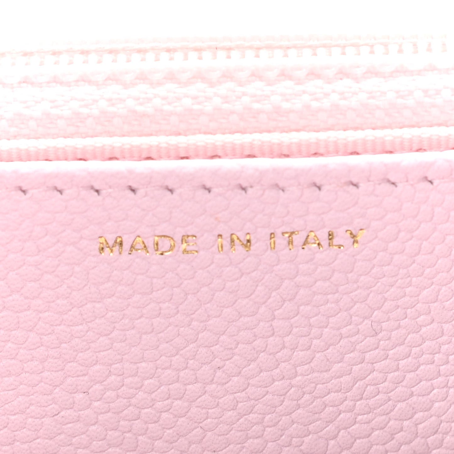 Caviar Quilted Tiny CC Wallet On Chain WOC Light Pink