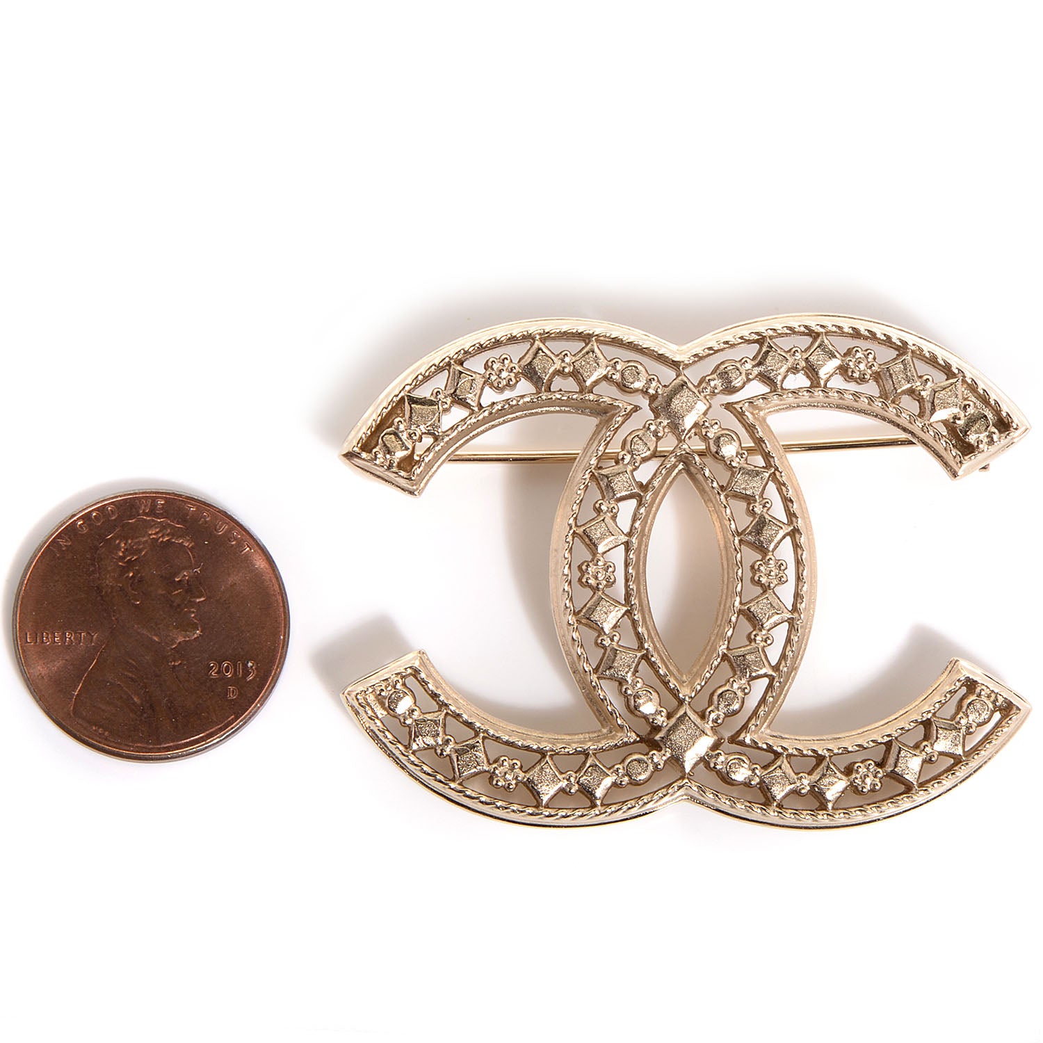 Chanel CC Brooch Light Gold 3 of 7
