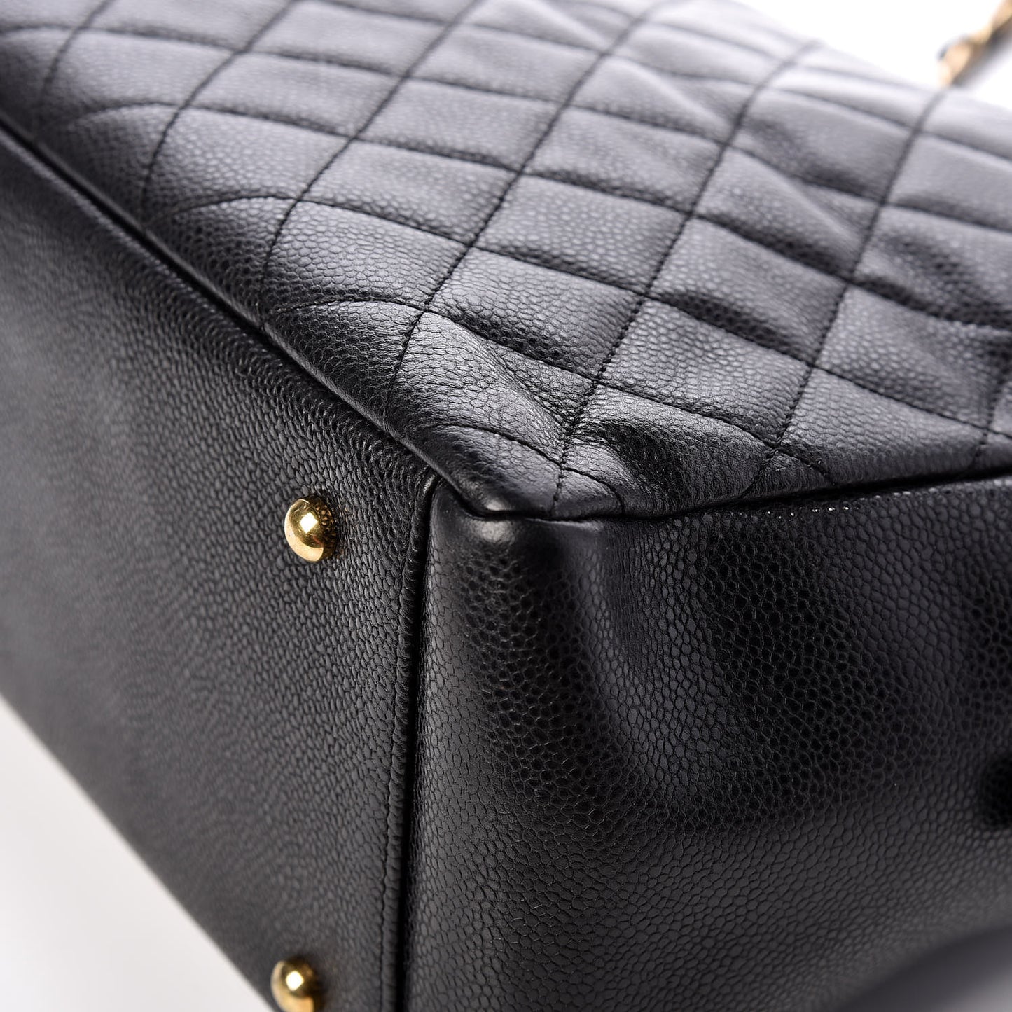 Caviar Quilted Petit Timeless Tote PTT Black