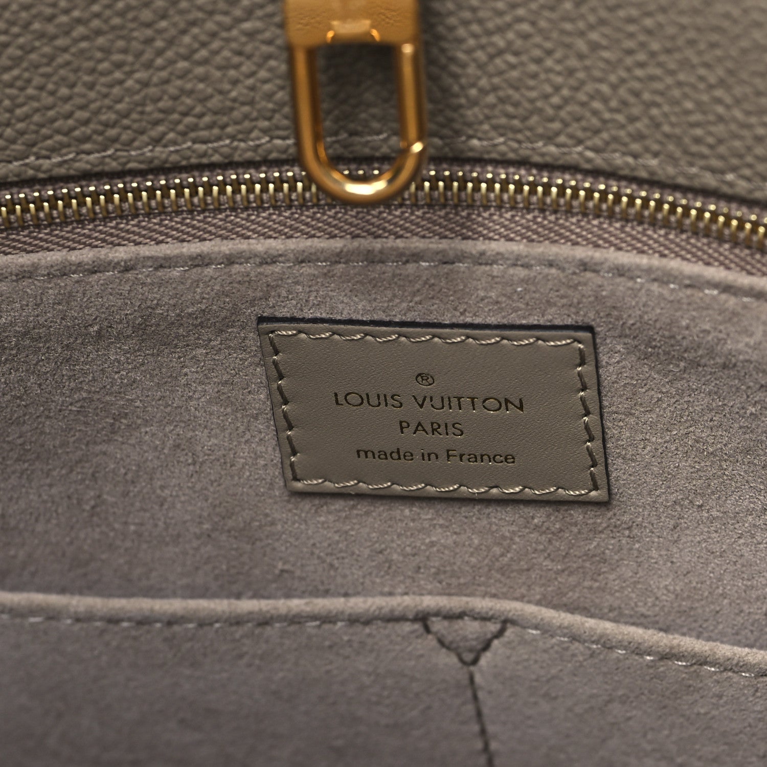 Louis Vuitton Empreinte Monogram Giant Onthego MM Tourterelle 6 of 10