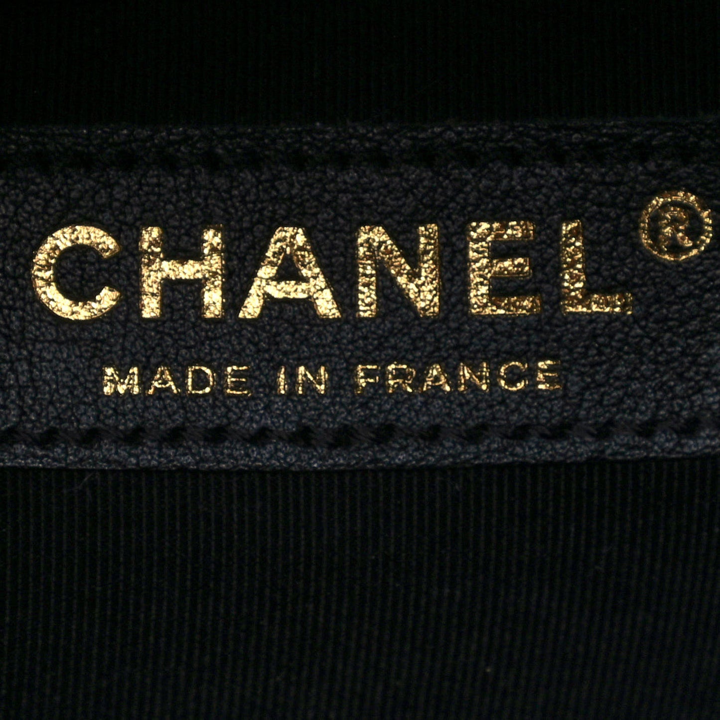 Caviar Quilted New Medium Boy Flap Black