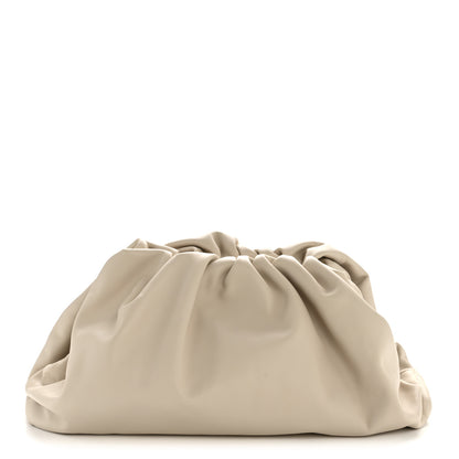 Bottega Veneta Smooth Butter Calf The Pouch Oversized Clutch Plaster 1 of 10