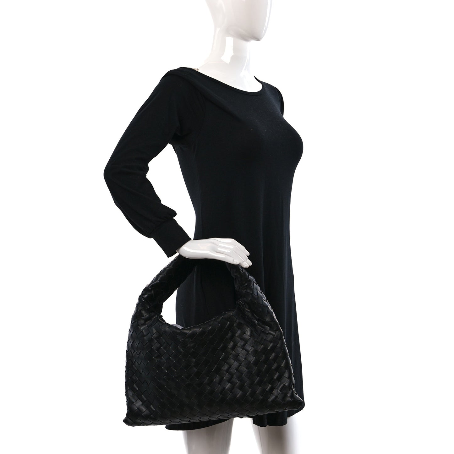 Calfskin Intrecciato Small Hop Black