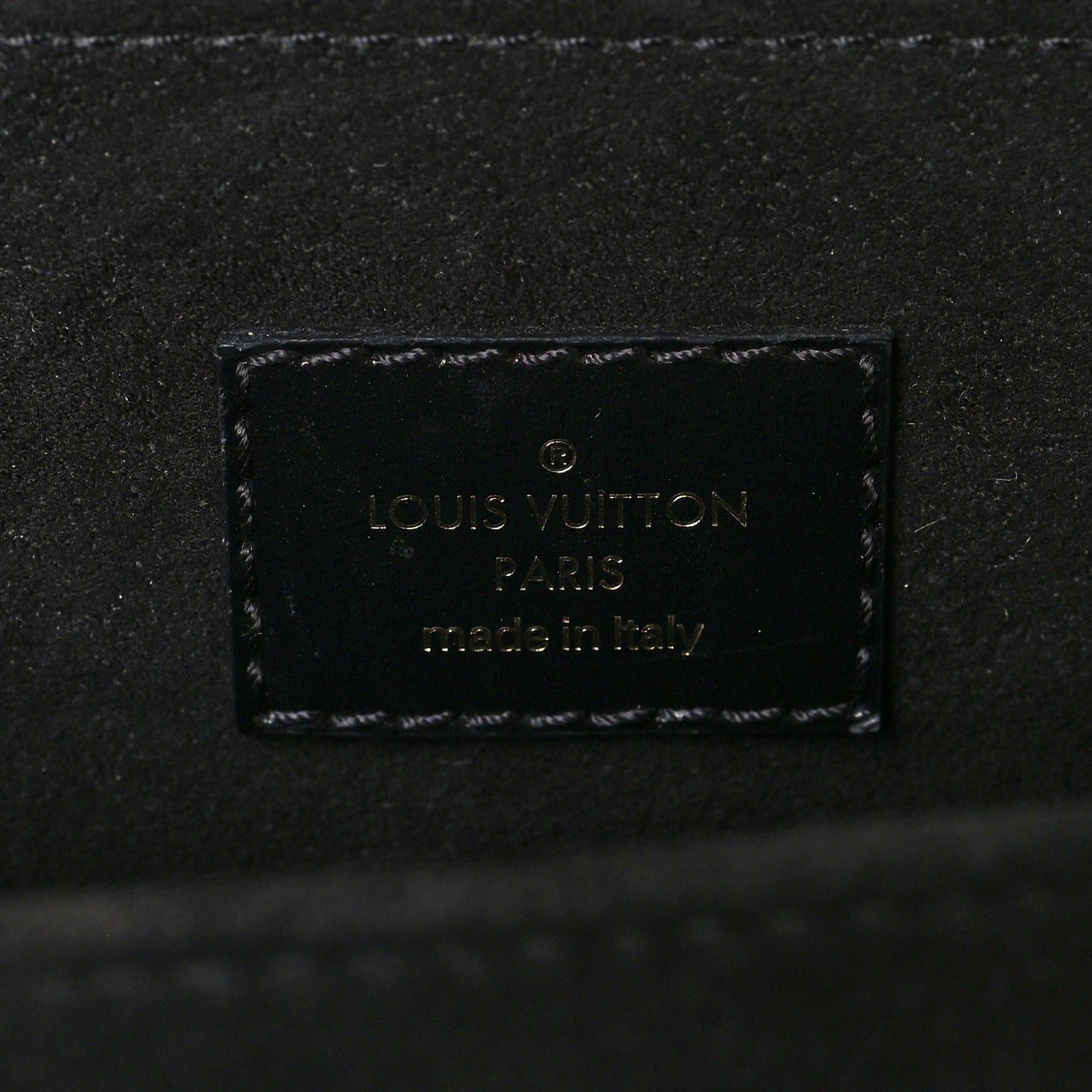 Reverse Monogram Pochette Metis