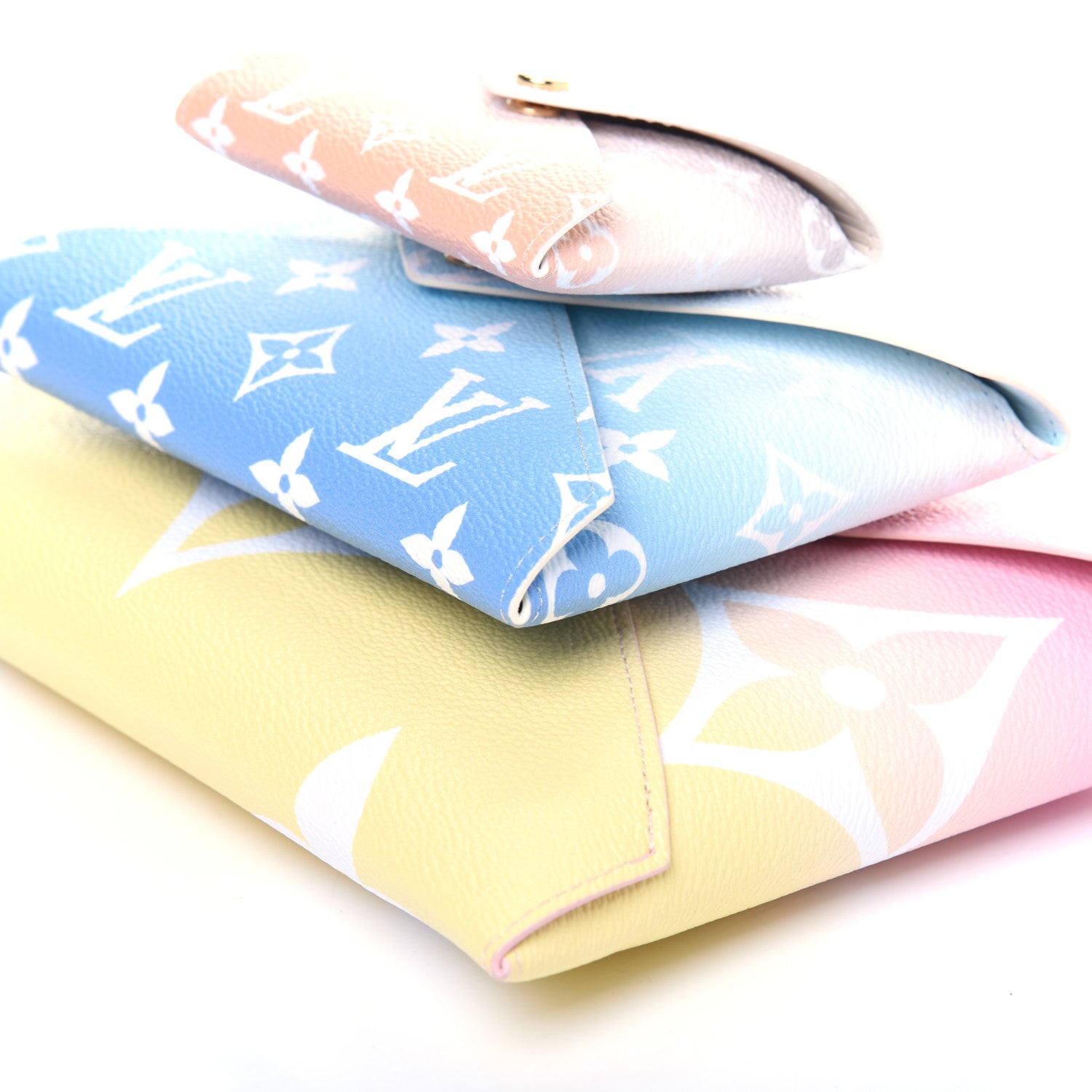 Louis Vuitton Monogram Giant By The Pool Kirigami Pochette Set 9 of 13