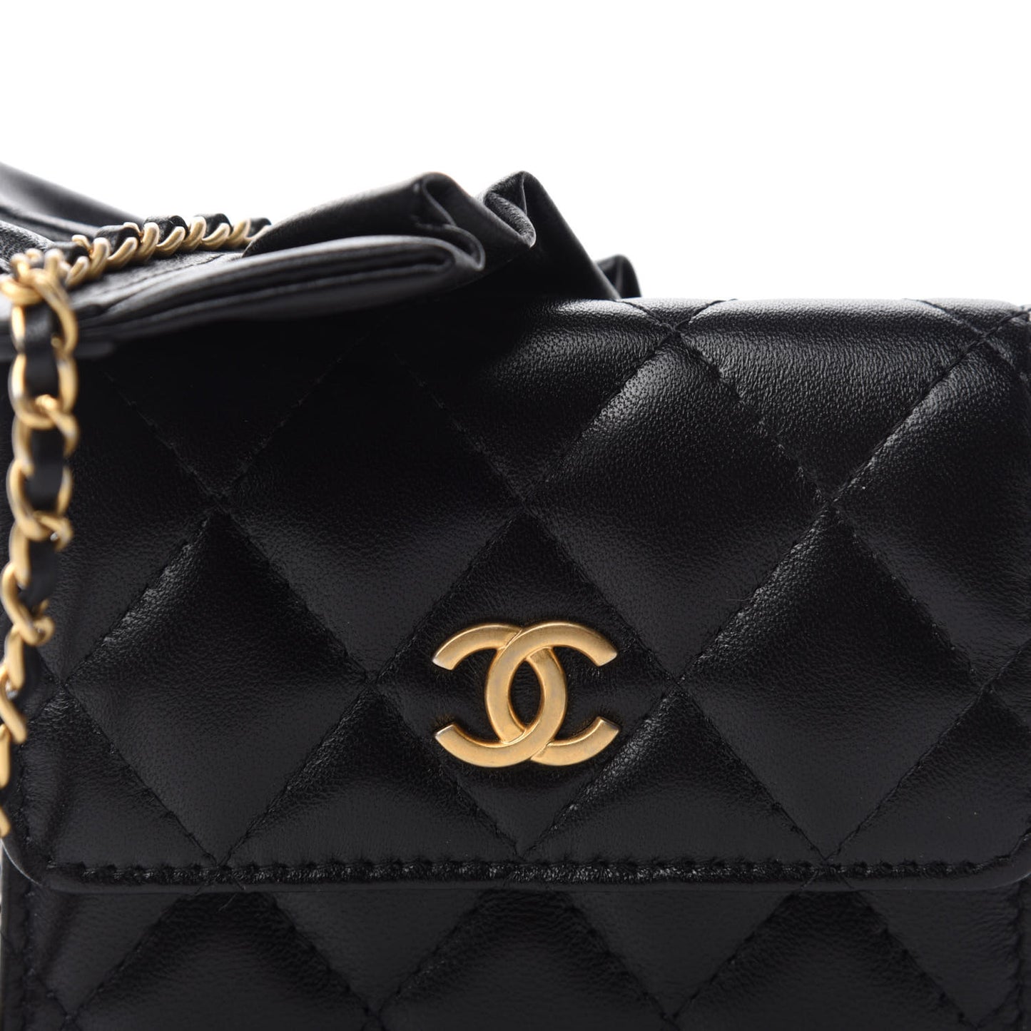 Lambskin Quilted Romance Clutch With Chain Black