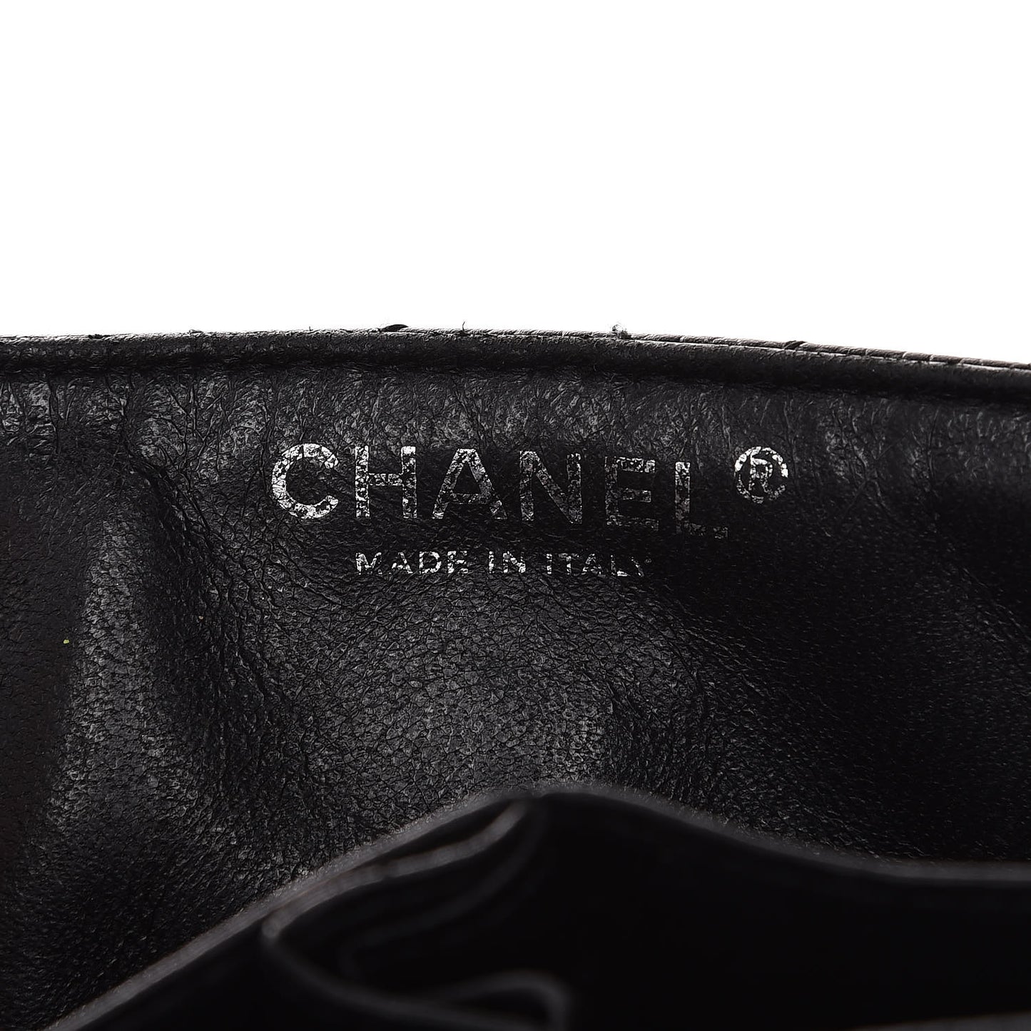 Caviar Quilted East West Flap Black