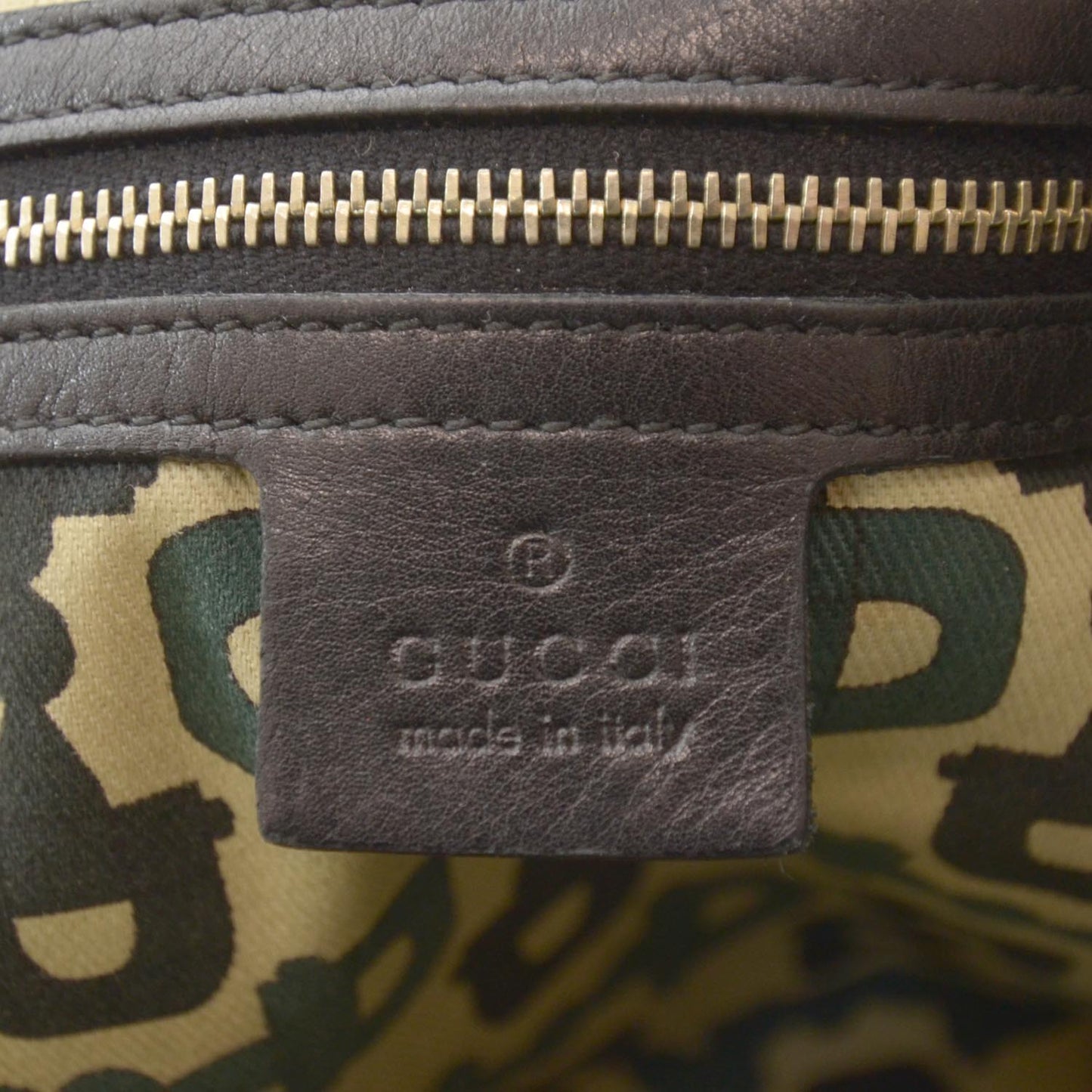 Guccissima Leather Pelham Black