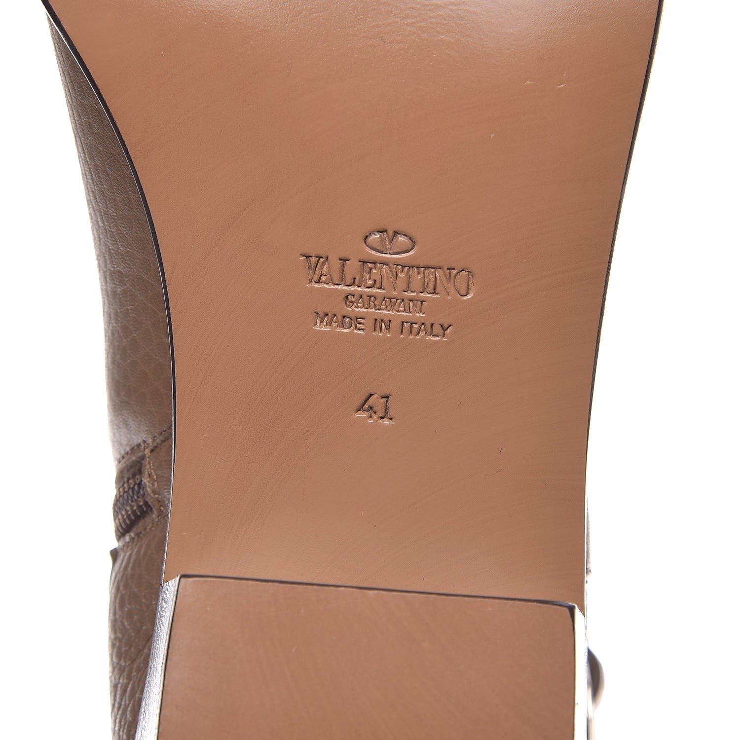 Valentino Garavani Grained Calfskin Rockstud Single Buckle 35mm Cowboy Ankle Boots 41 Nocciola 6 of 7