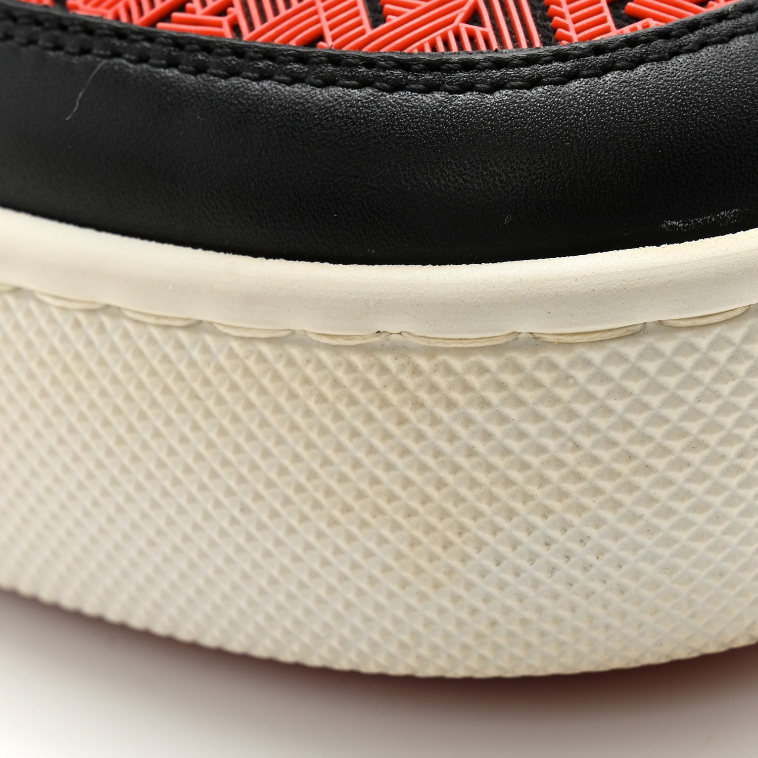 Christian Louboutin Calfskin Printed Mens Happyrui Techno Flat Sneakers 42.5 Black Smoothie 9 of 10
