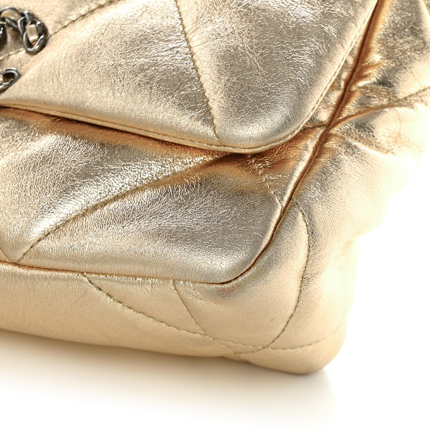 Metallic Lambskin Quilted Medium 19 Flap Gold