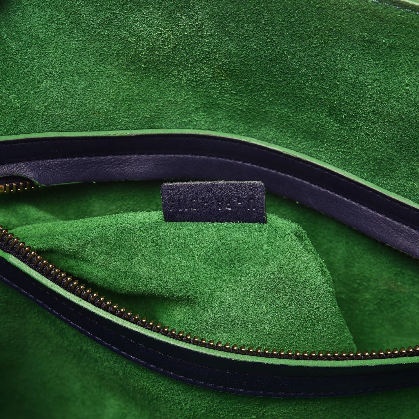 Smooth Calfskin Medium Phantom Luggage Midnight
