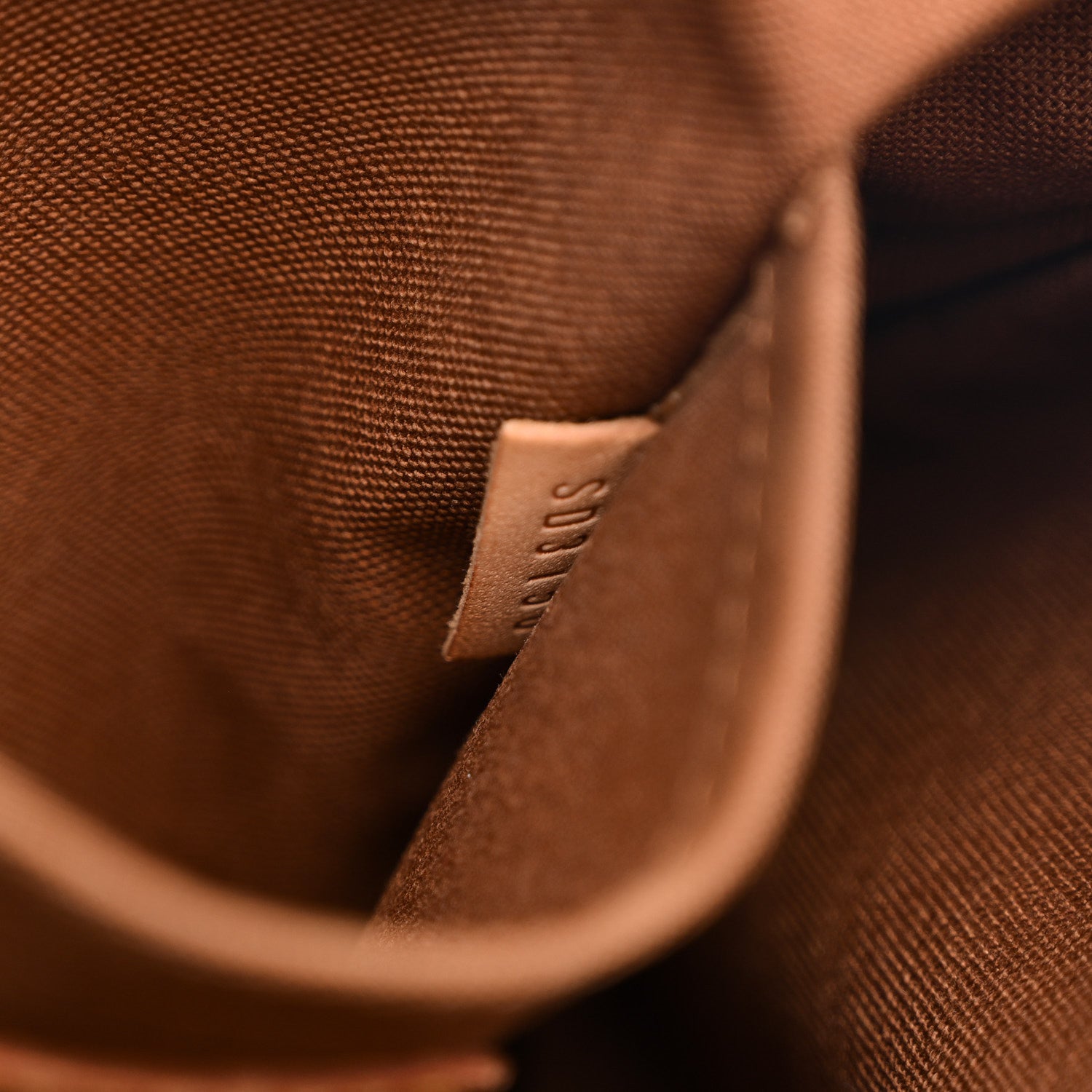 Louis Vuitton Monogram Thames PM 7 of 15