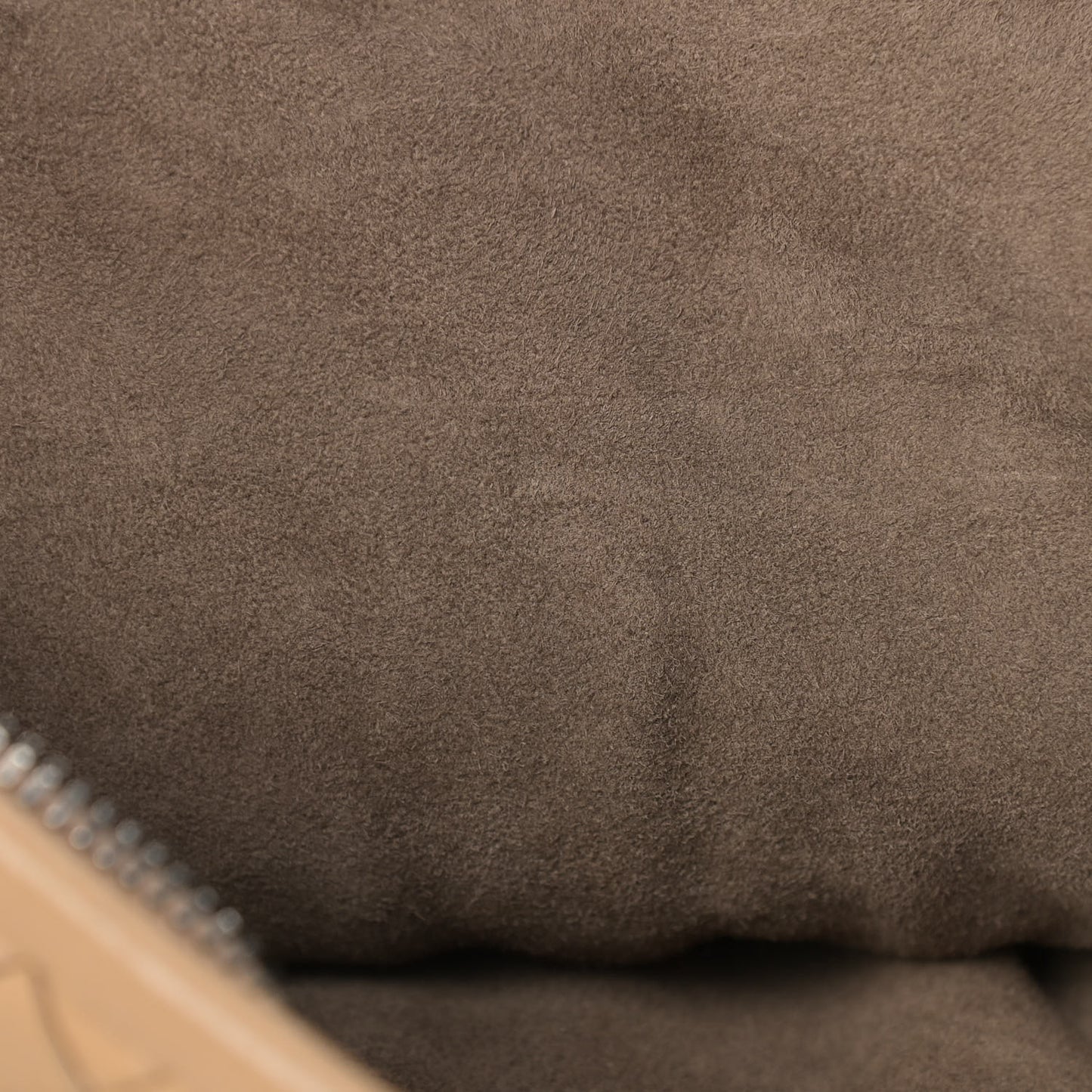 Nappa Intrecciato Large Veneta Hobo Camel