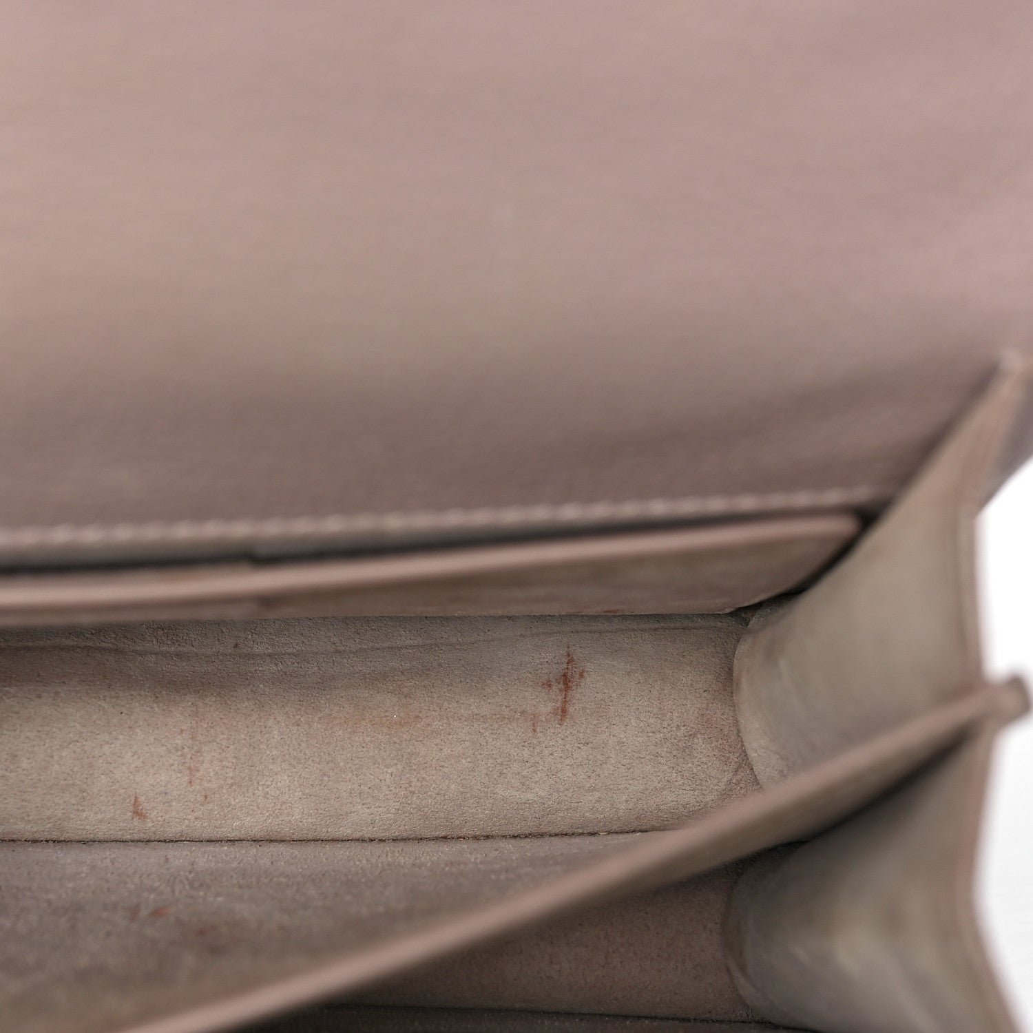 Saint Laurent Grained Calfskin Medium Monogram Marble Pink 14 of 23