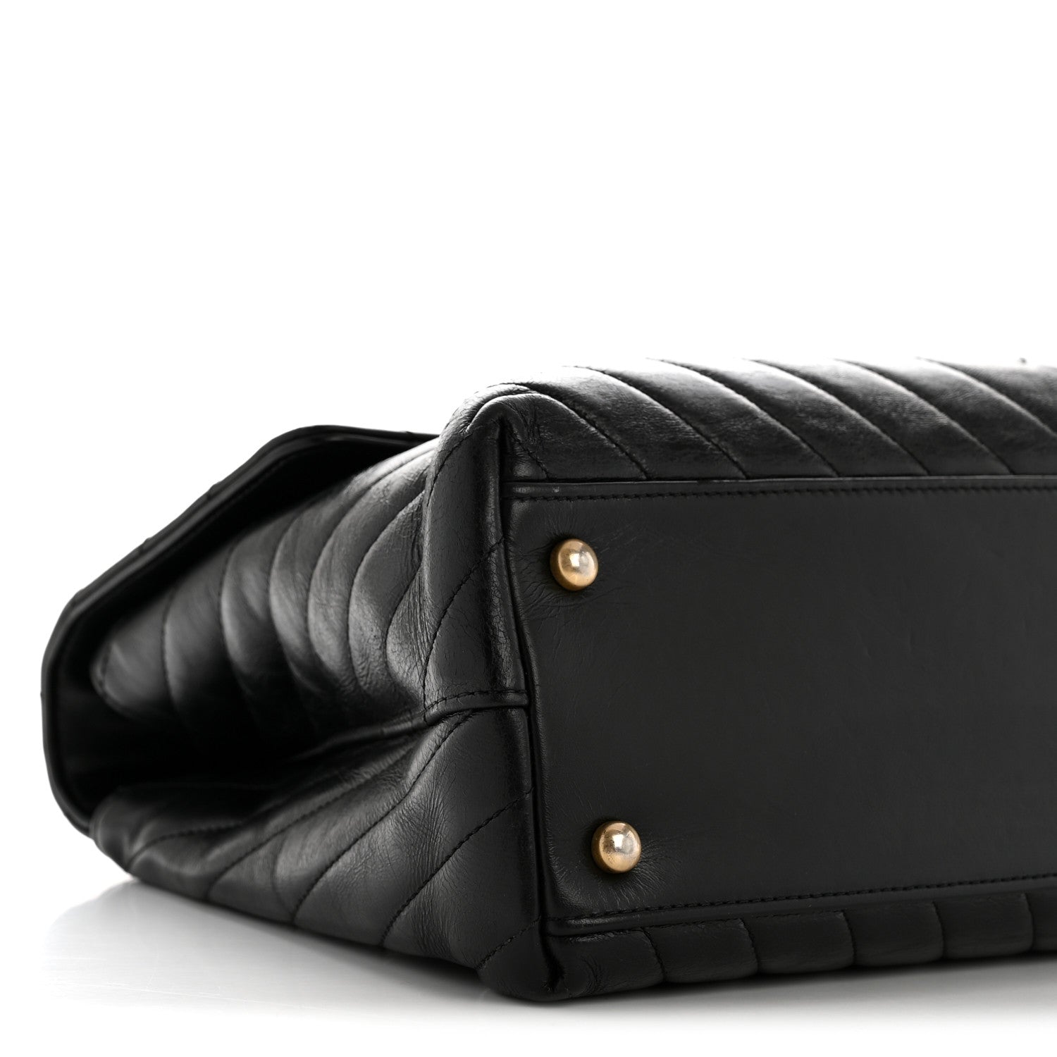 Chanel Calfskin Lizard Chevron Quilted Medium Coco Handle Flap