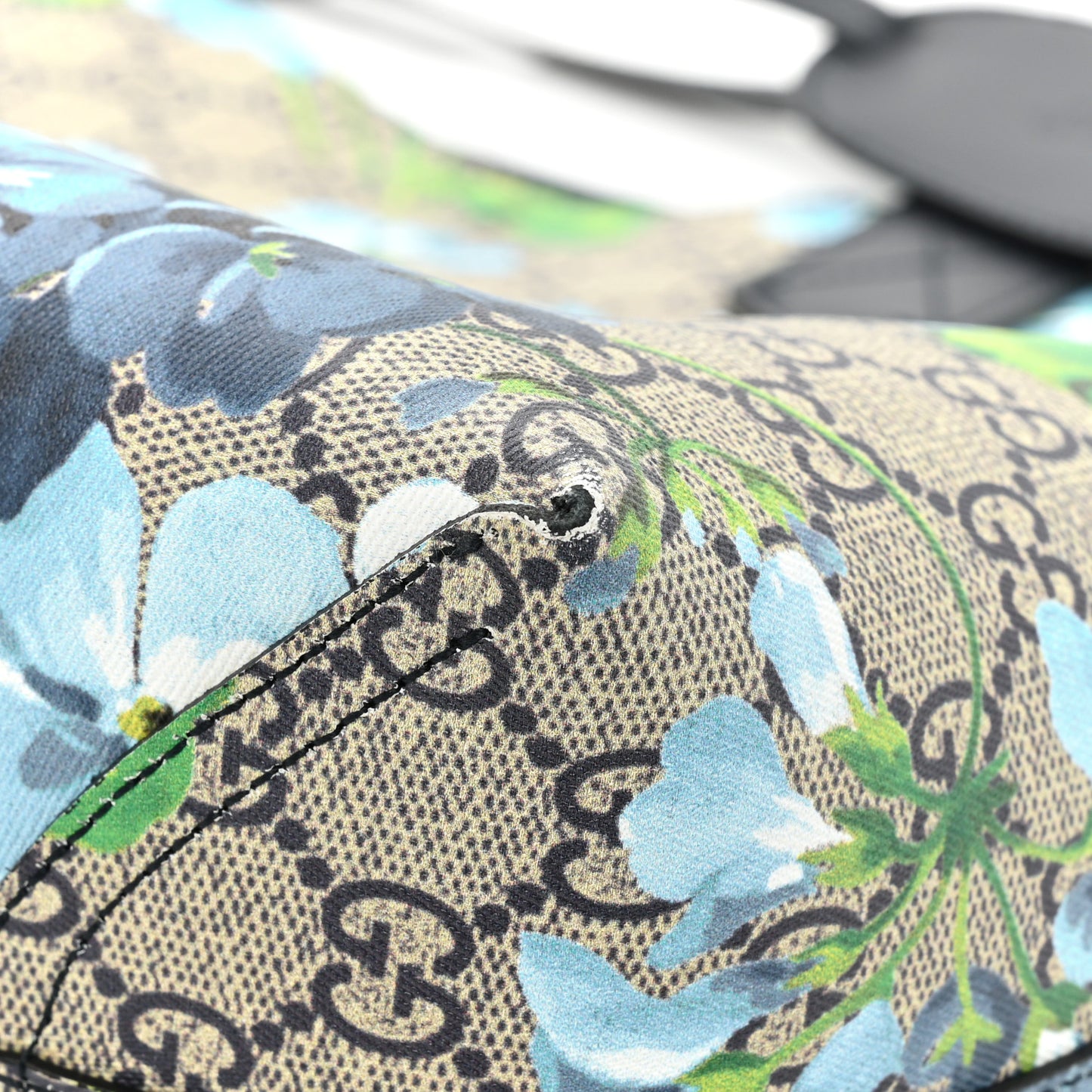 GG Supreme Monogram Blooms Medium Reversible Tote Beige Blue Navy