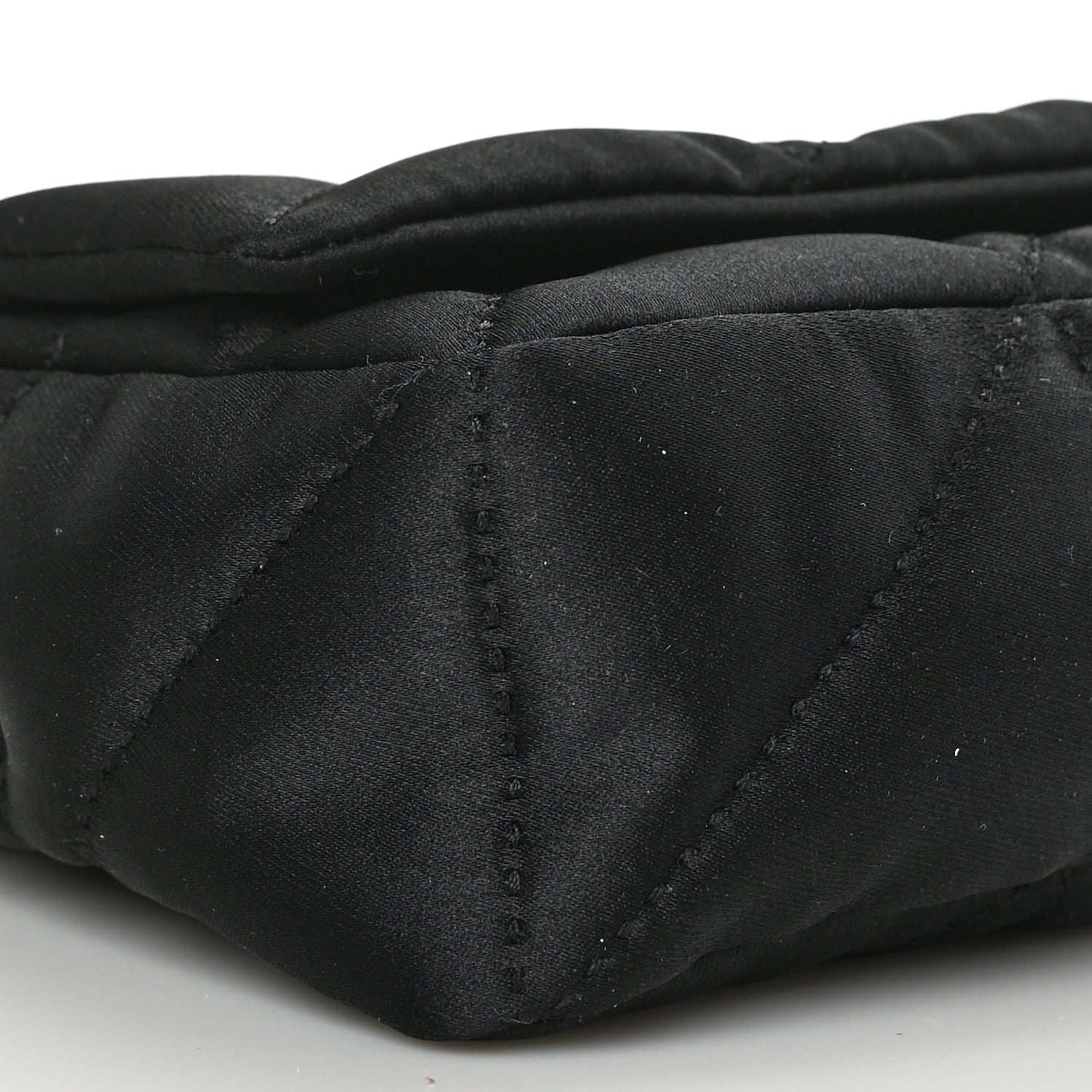 Saint Laurent Satin Patchwork Monogram Medium Jamie Black 7 of 8