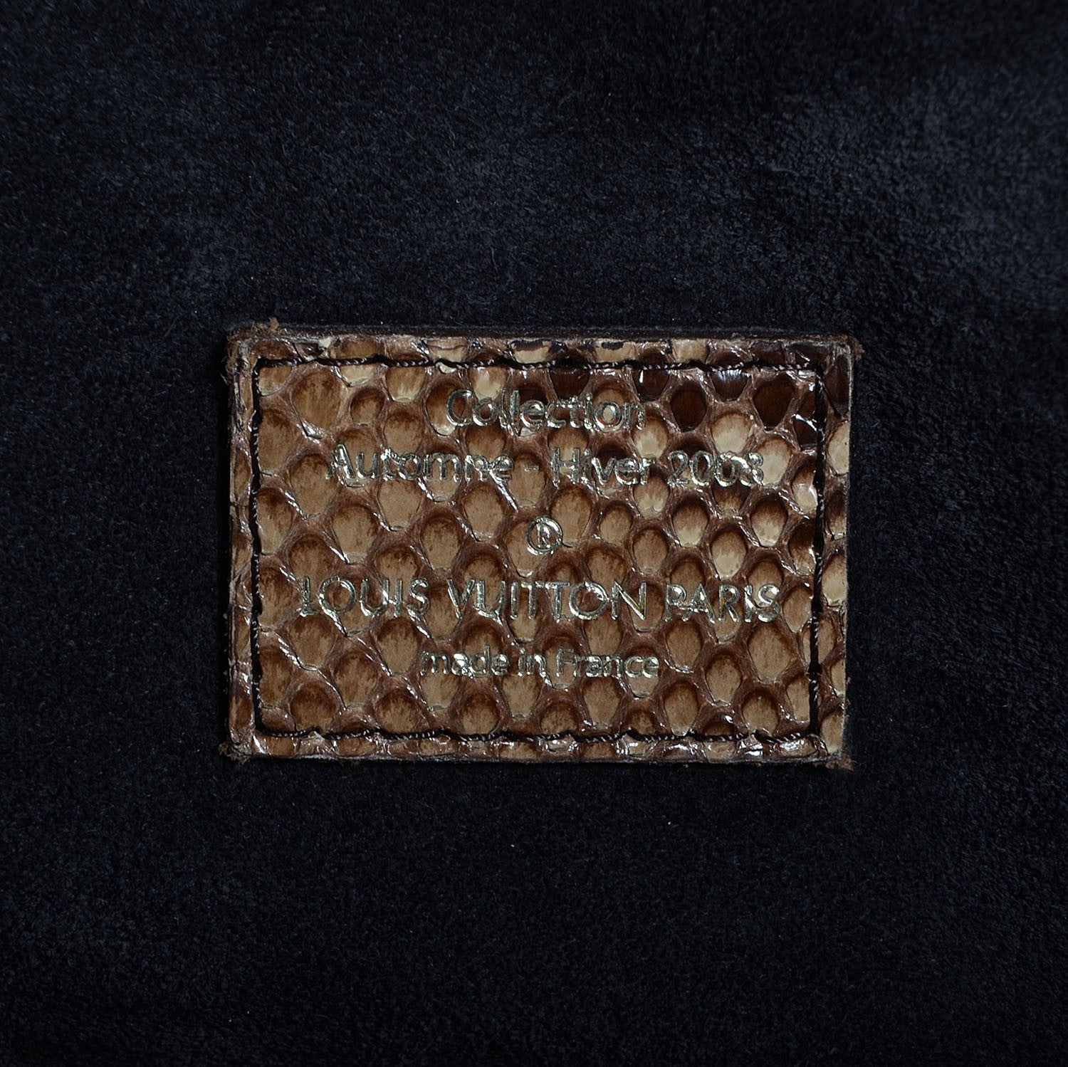 Louis Vuitton Monogram Python Suede Embossed Whisper GM Khol 6 of 7