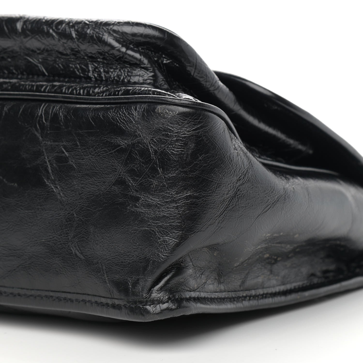 Saint Laurent Crinkled Calfskin Matelasse Monogram Medium Niki Chain Satchel Black 10 of 13