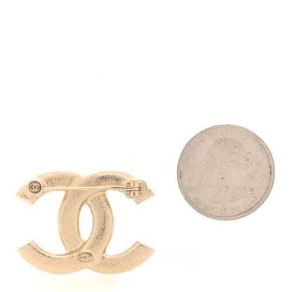 Chanel Metal Crystal Hearts Stars Pearl CC Brooch Gold 2 of 4