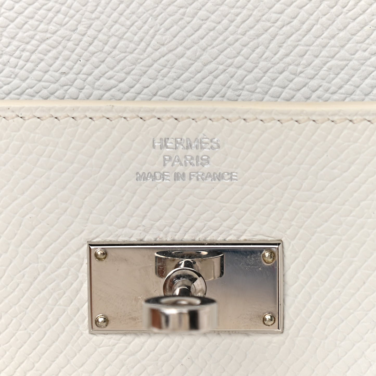 Epsom Kelly Longue Wallet White