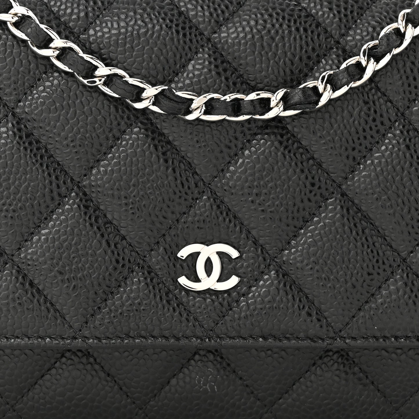 Caviar Quilted Wallet on Chain WOC Black