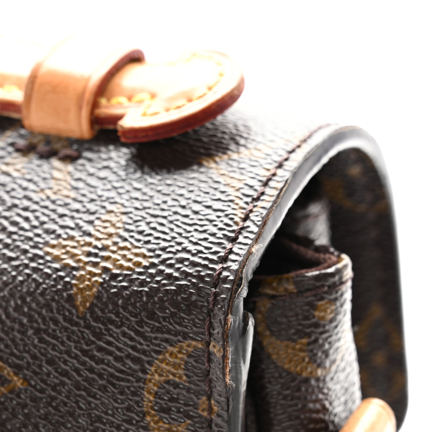 Louis Vuitton Monogram Pochette Metis 35 of 43