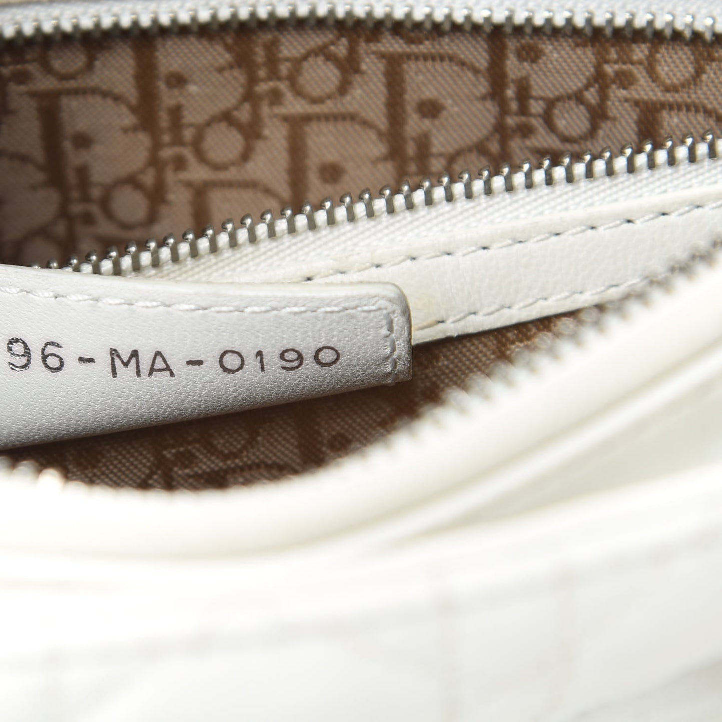 Lambskin Cannage Medium Lady Dior White