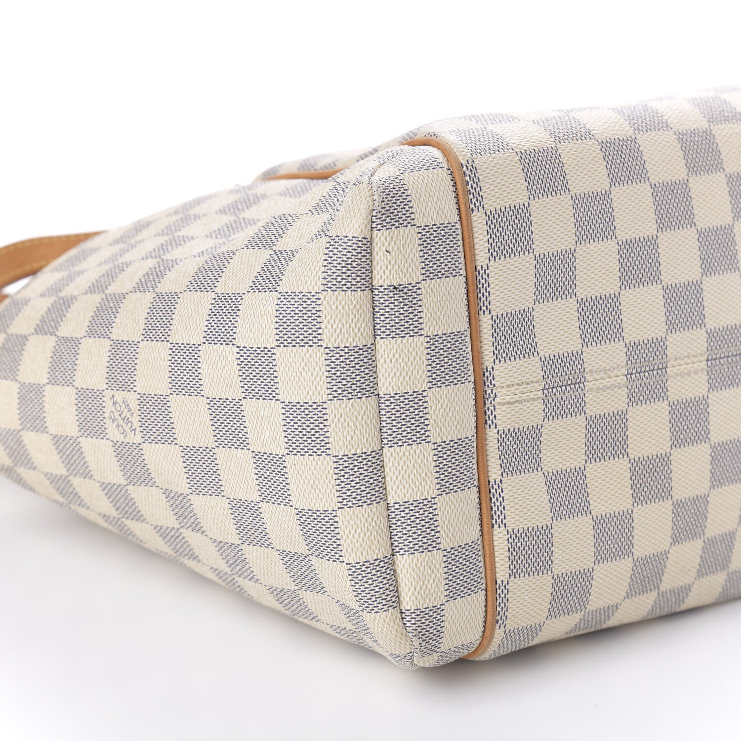 Louis Vuitton Damier Azur Totally MM 6 of 11