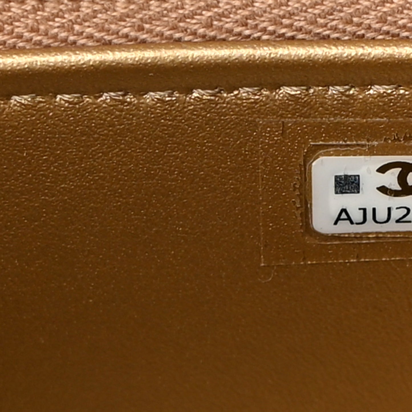 Lambskin Quilted Pearl Crush Mini Vanity Case With Chain Beige