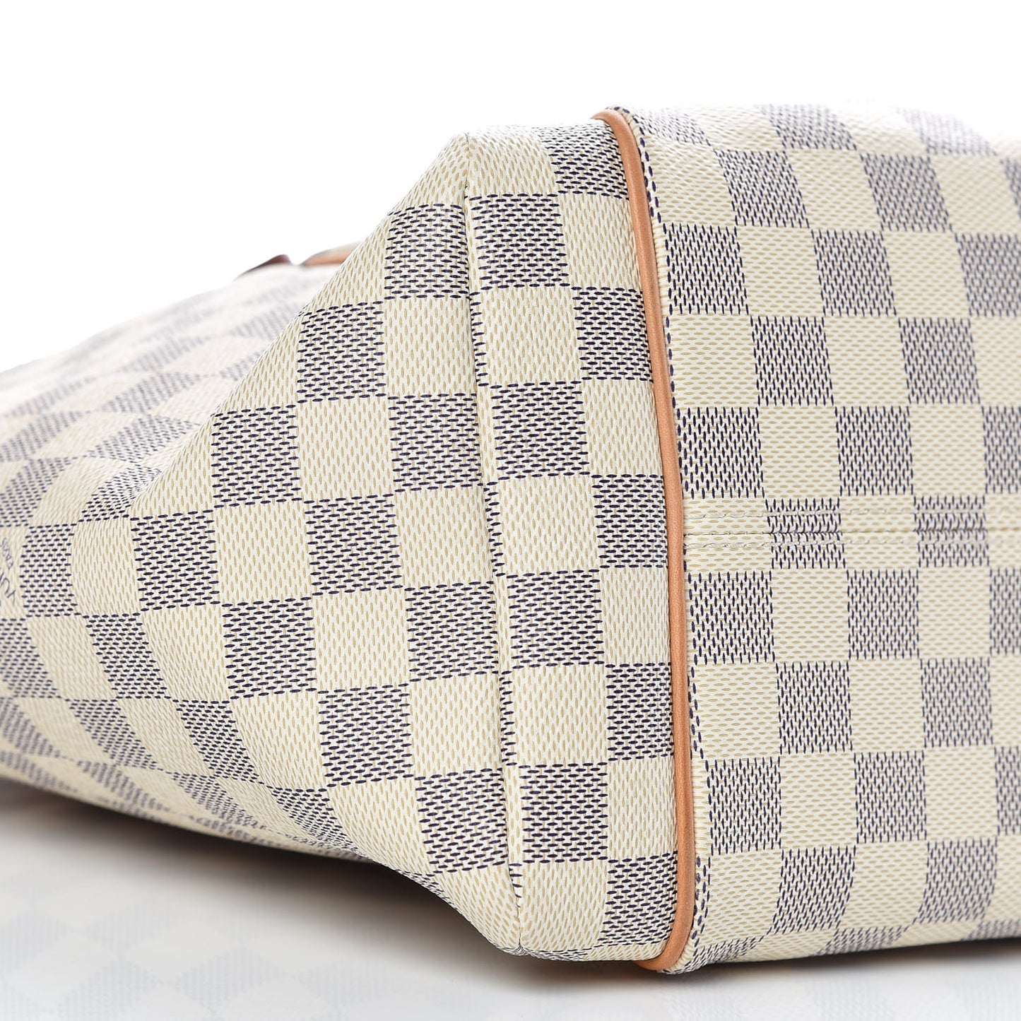 Damier Azur Totally MM