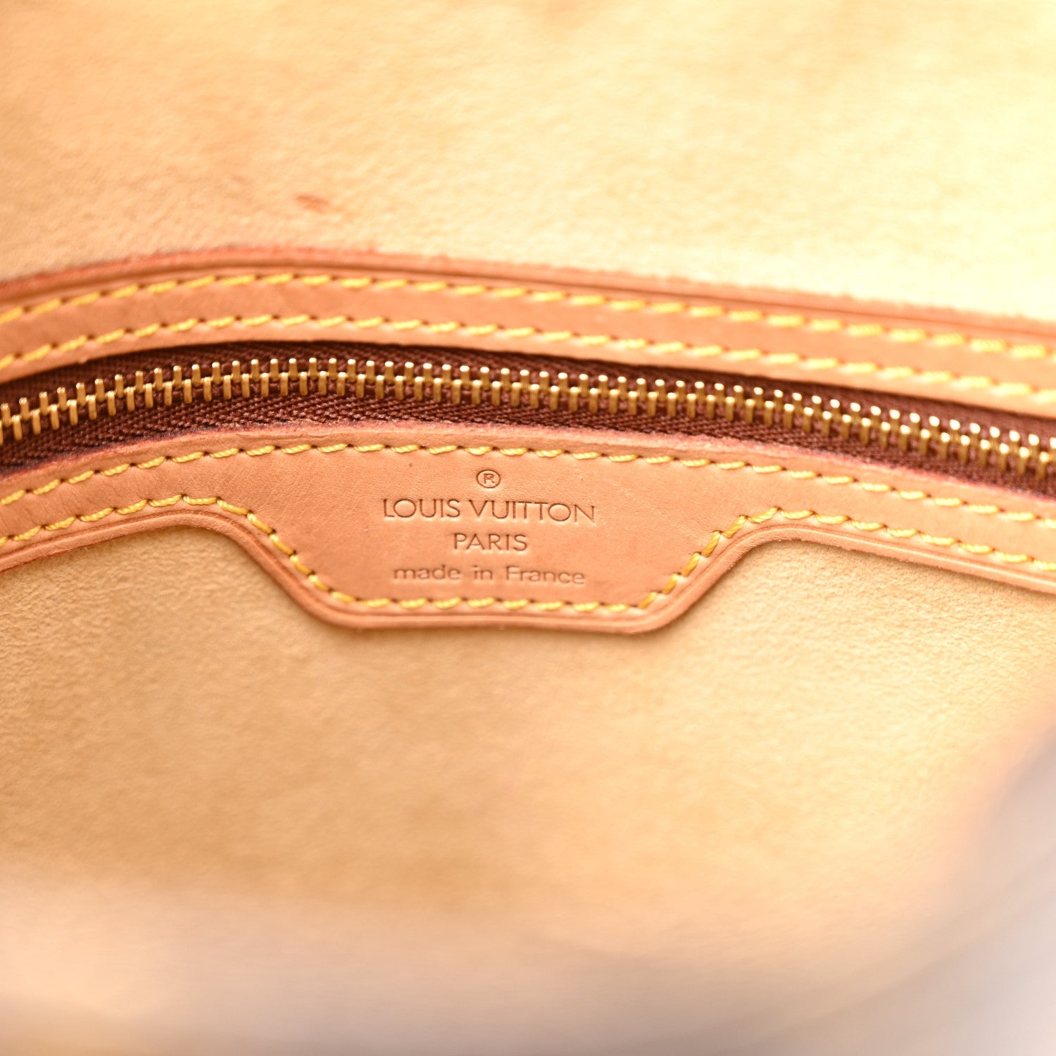 Louis Vuitton Monogram Looping GM 6 of 13