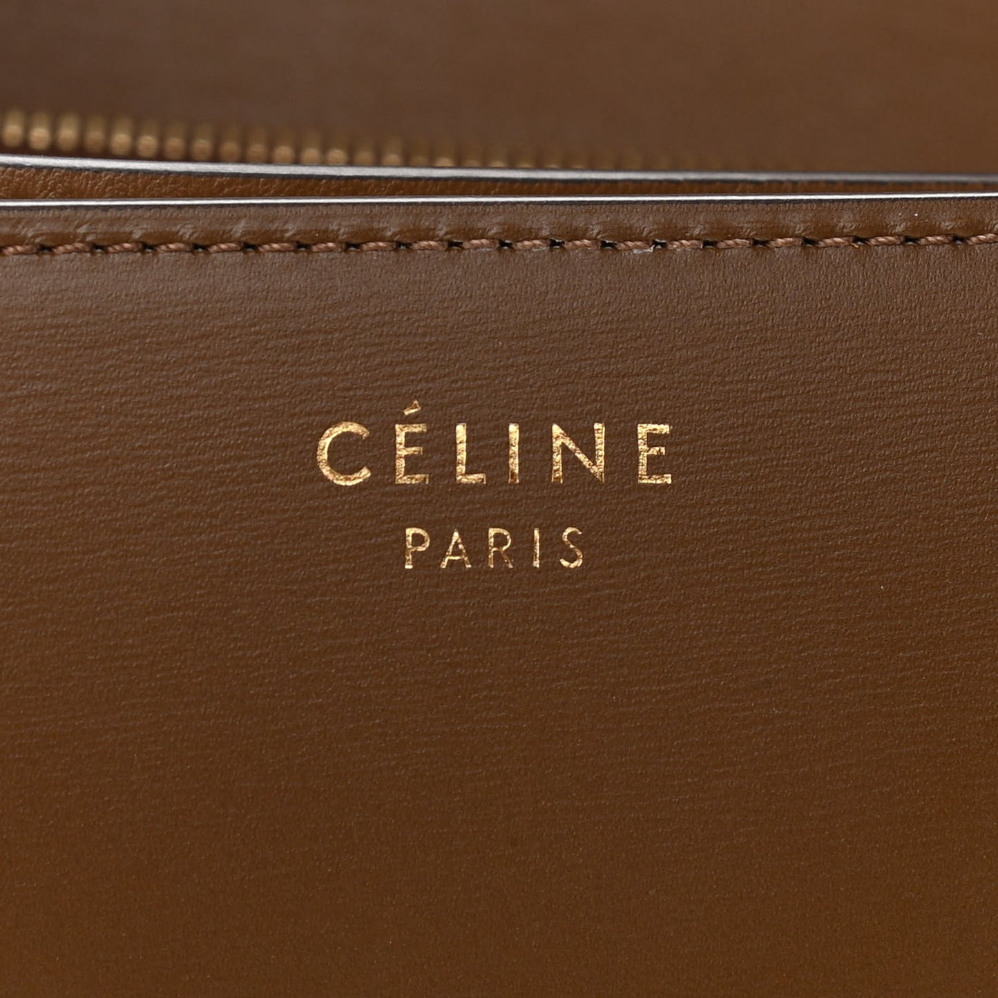 Box Calfskin Medium Classic Box Flap Bag Camel