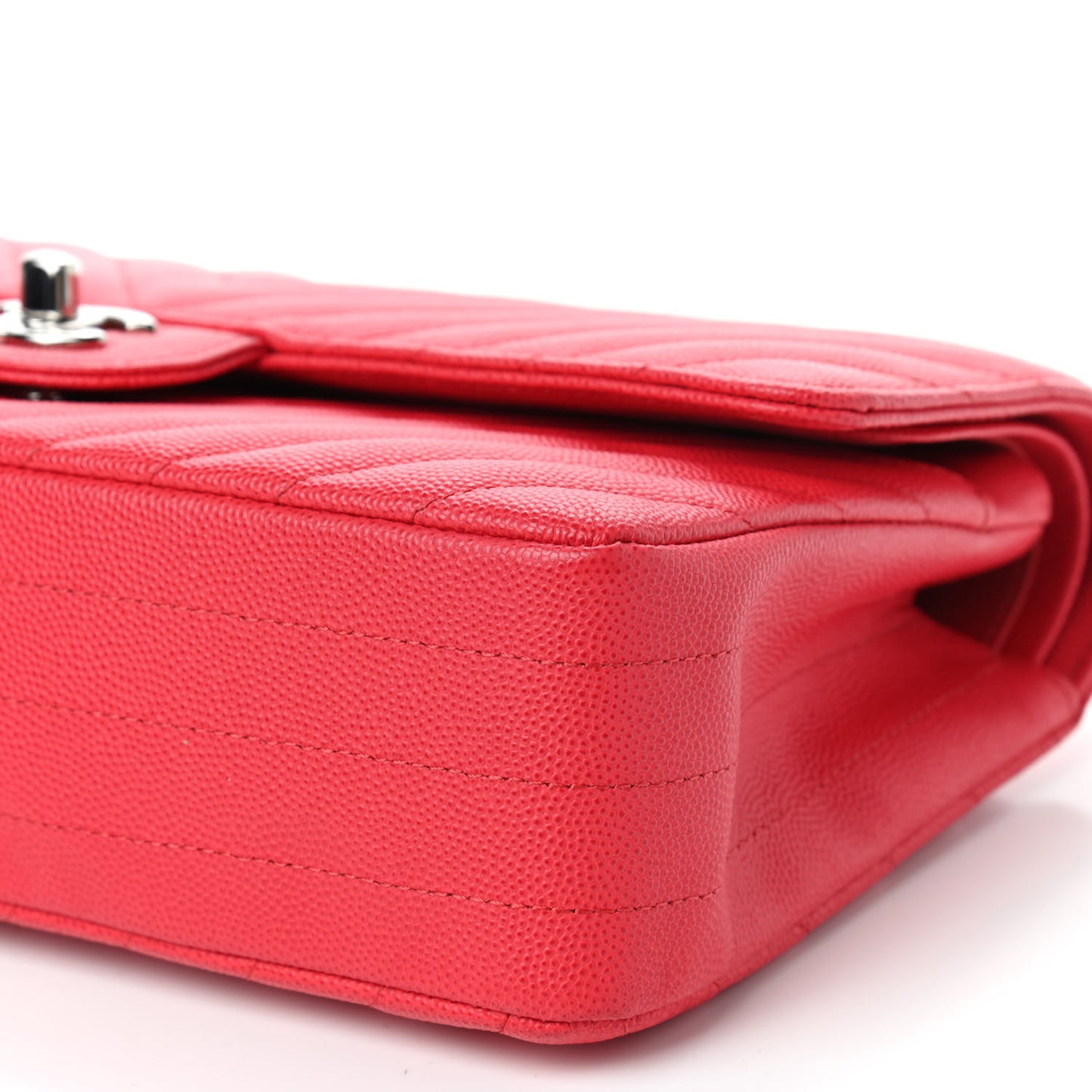 Caviar Chevron Quilted Medium Double Flap Red