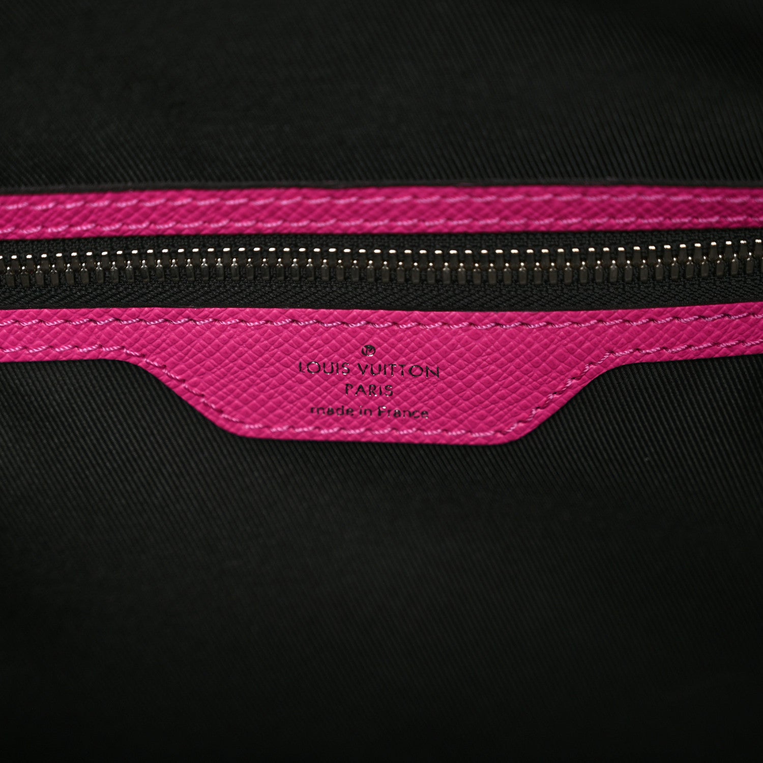 Louis Vuitton Taigarama Keepall Bandouliere 50 Fuchsia 5 of 7
