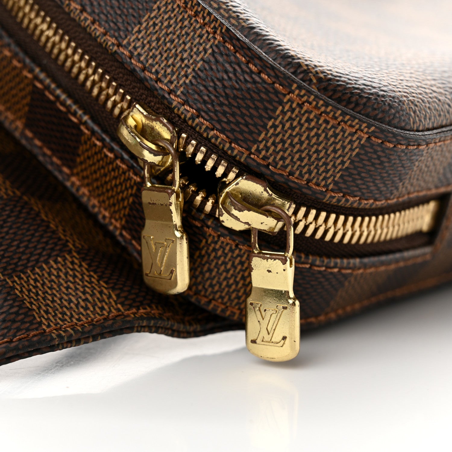 Louis Vuitton Damier Ebene Geronimos 11 of 12