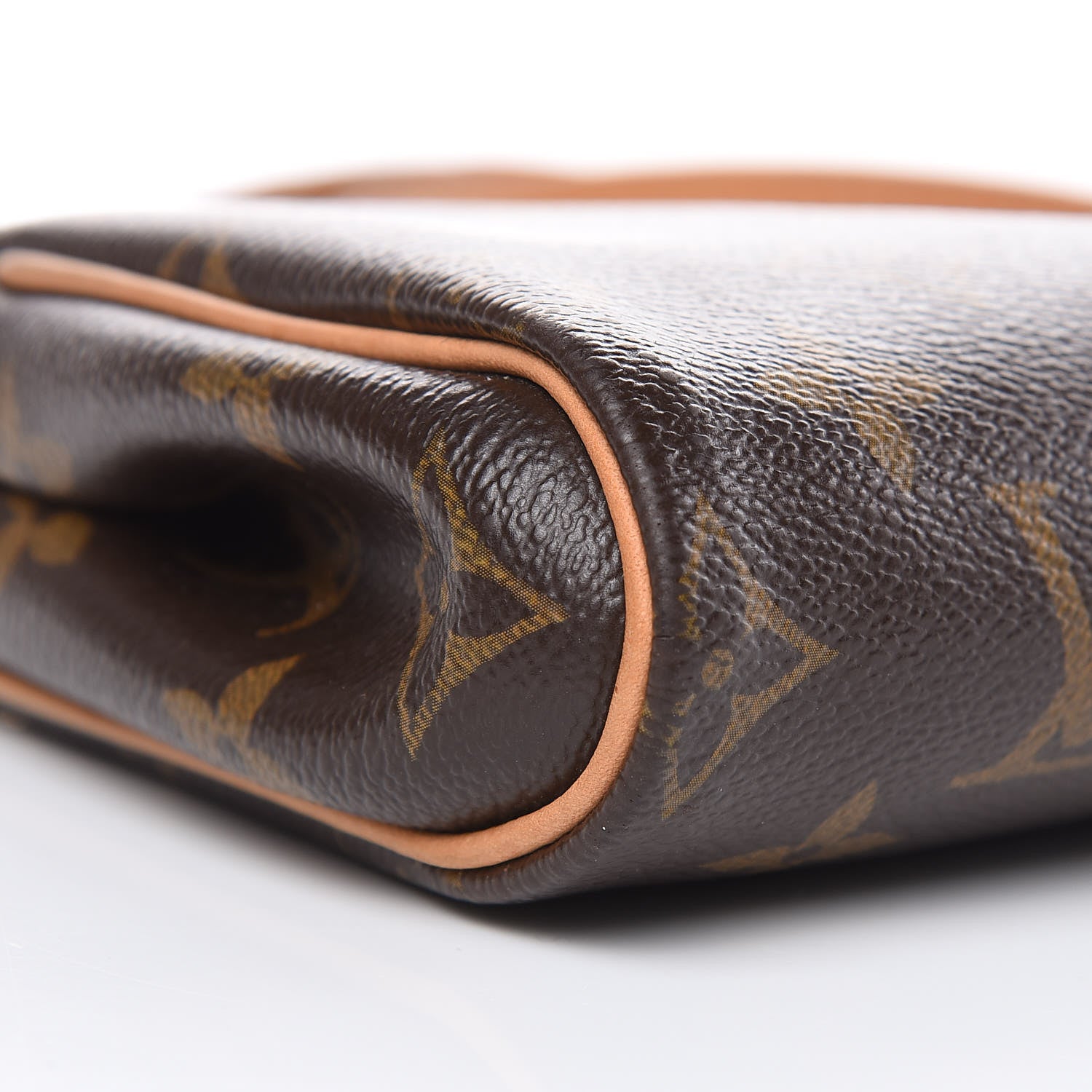 Louis Vuitton Monogram Eva Clutch 8 of 10