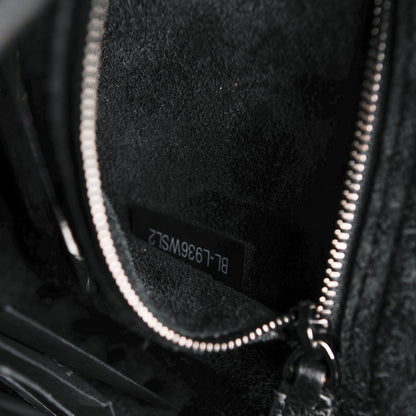 Valentino Garavani Pebbled Calfskin Onyx Medium Rockstud Rolling Flap Saddle Bag Black 7 of 7