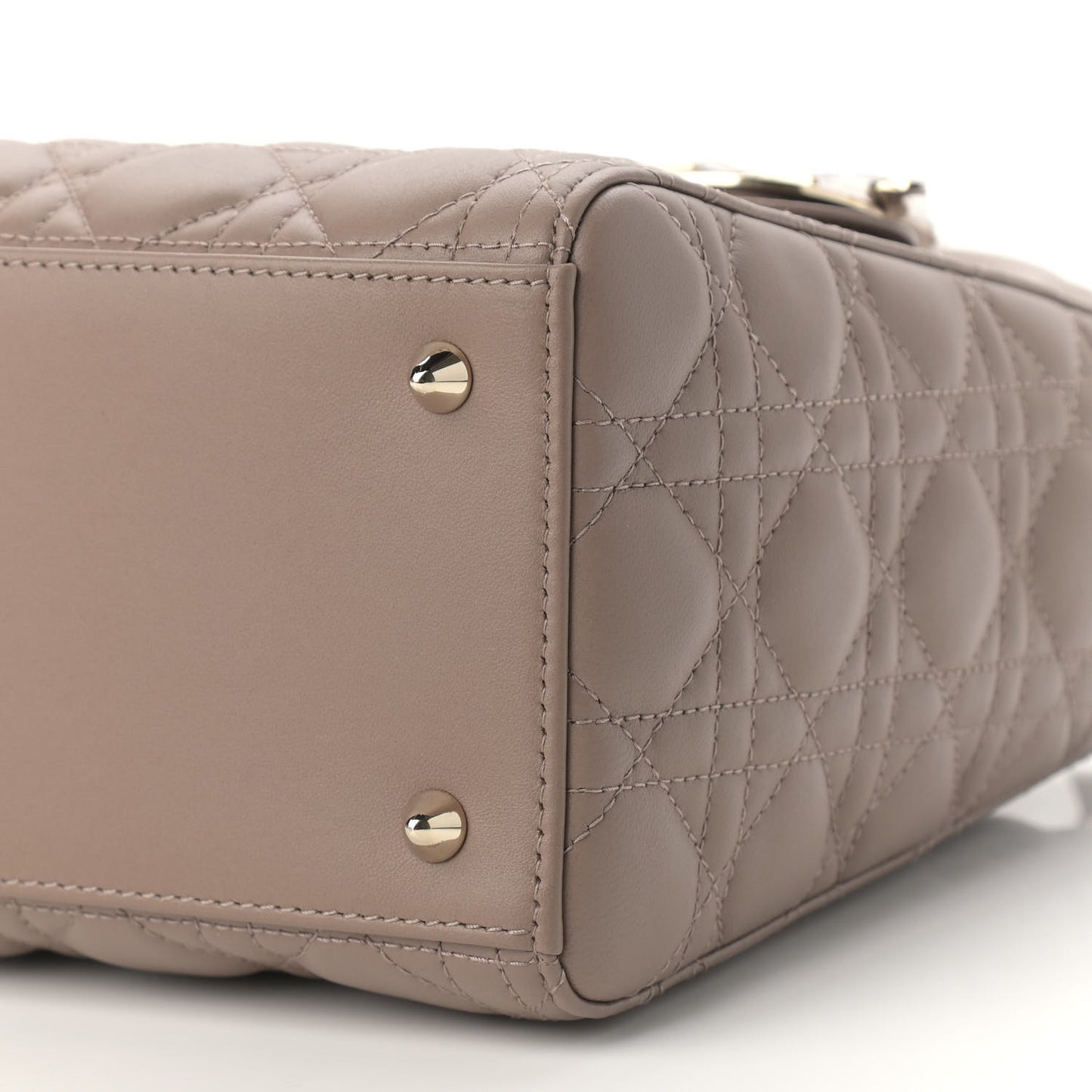 Lambskin Cannage Medium Lady Dior Warm Taupe