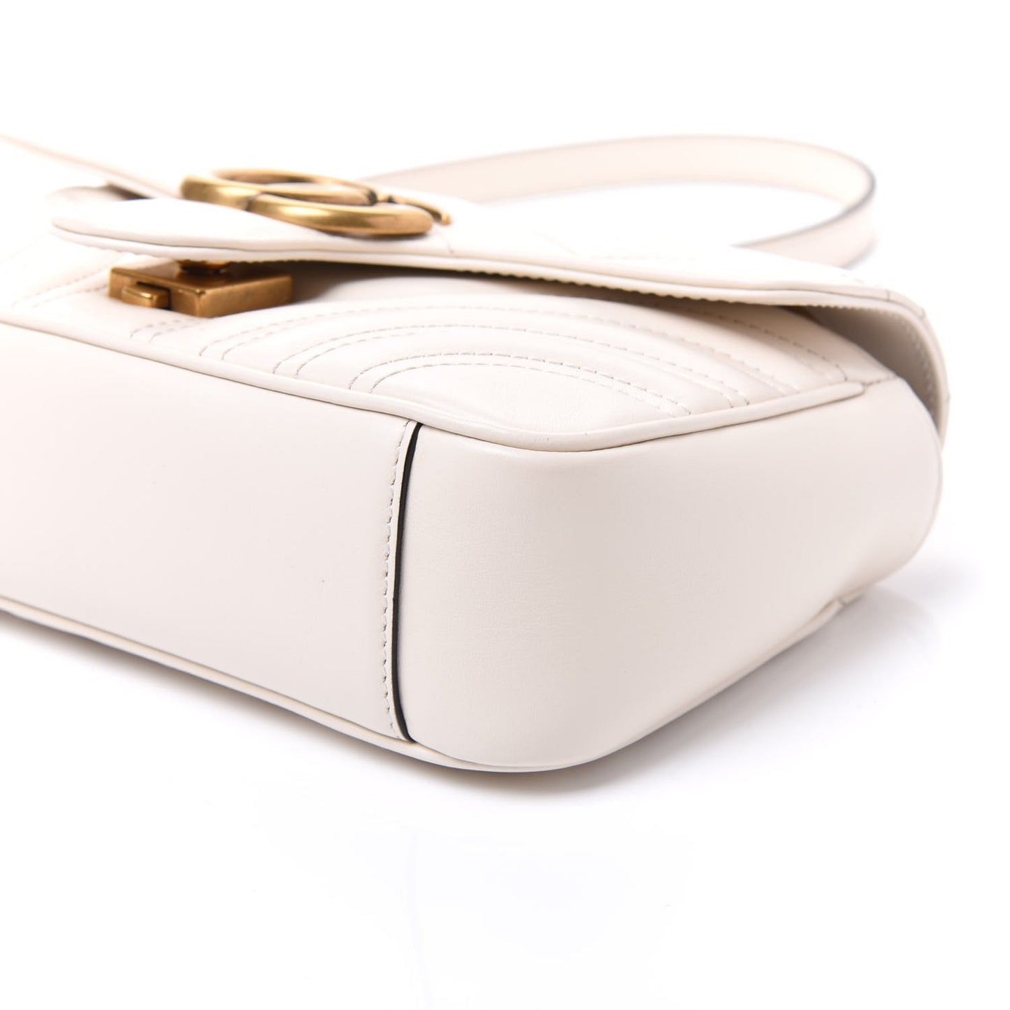 Calfskin Matelasse Mini GG Marmont Shoulder Bag White