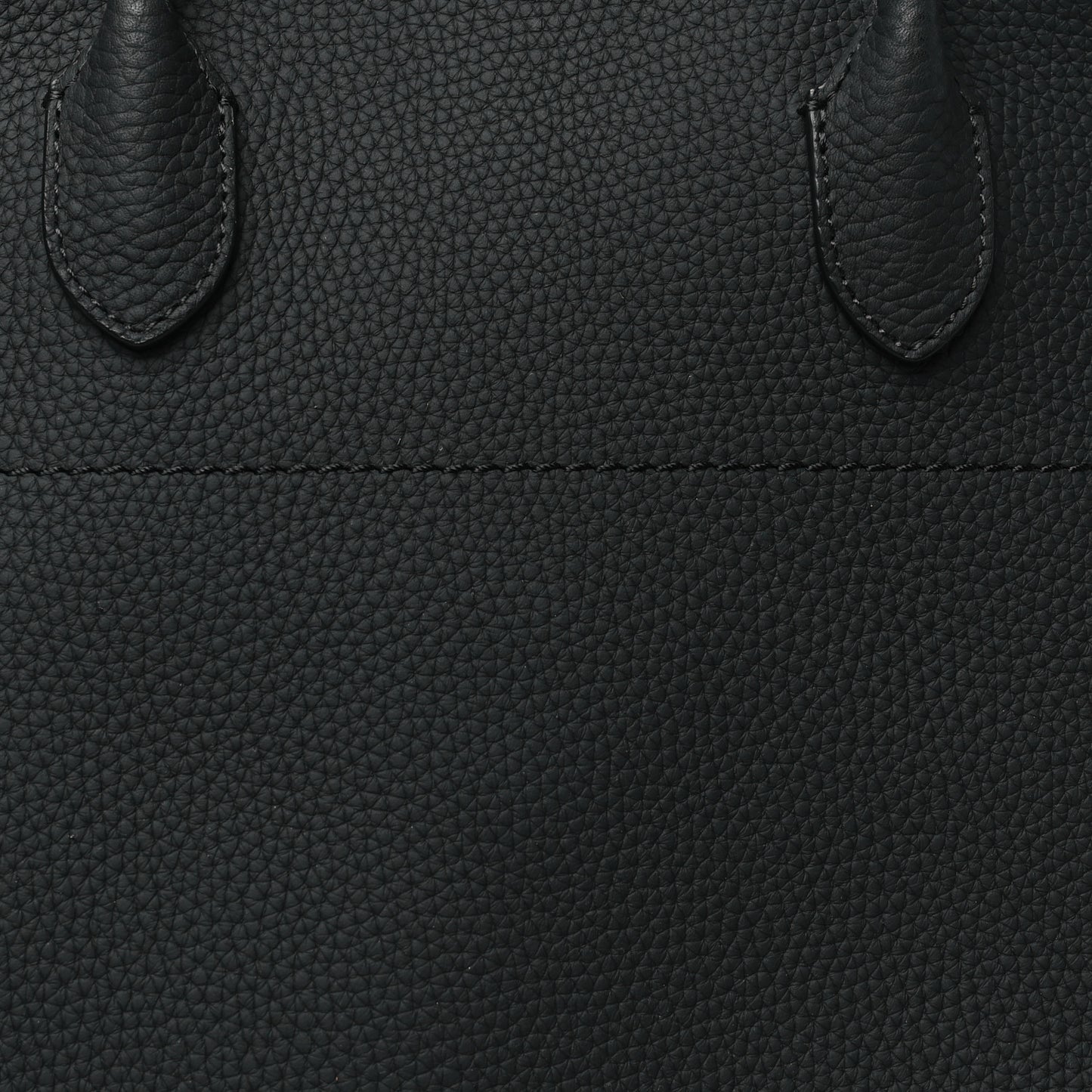 Matte Grained Calfskin Soft Margaux 15 Black