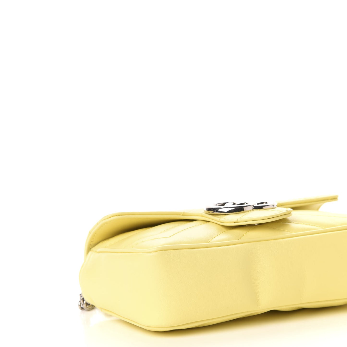 Calfskin Matelasse Super Mini GG Marmont Shoulder Bag Banana